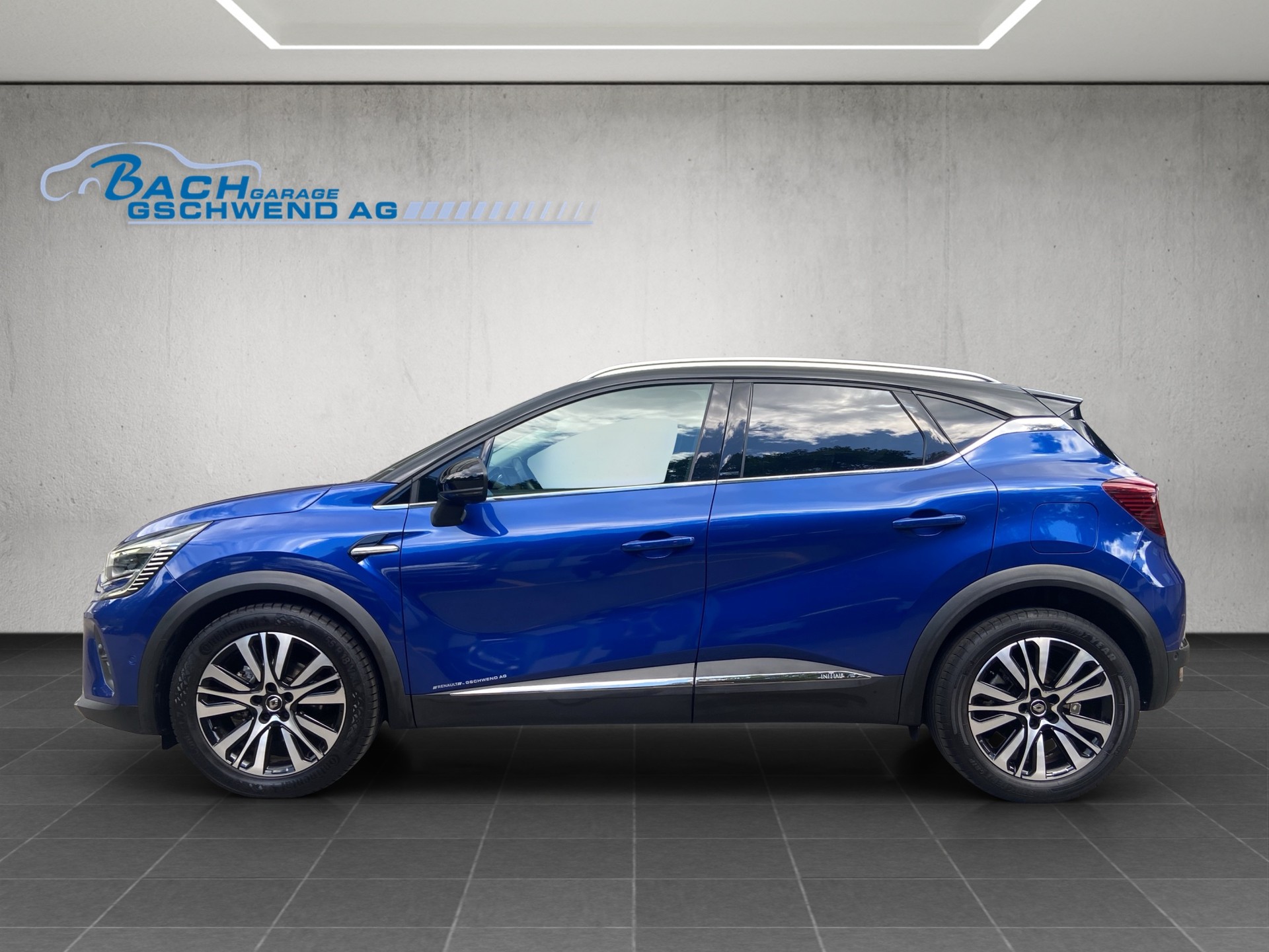RENAULT Captur 1.6 E-Tech Initiale Paris DHT-image-5