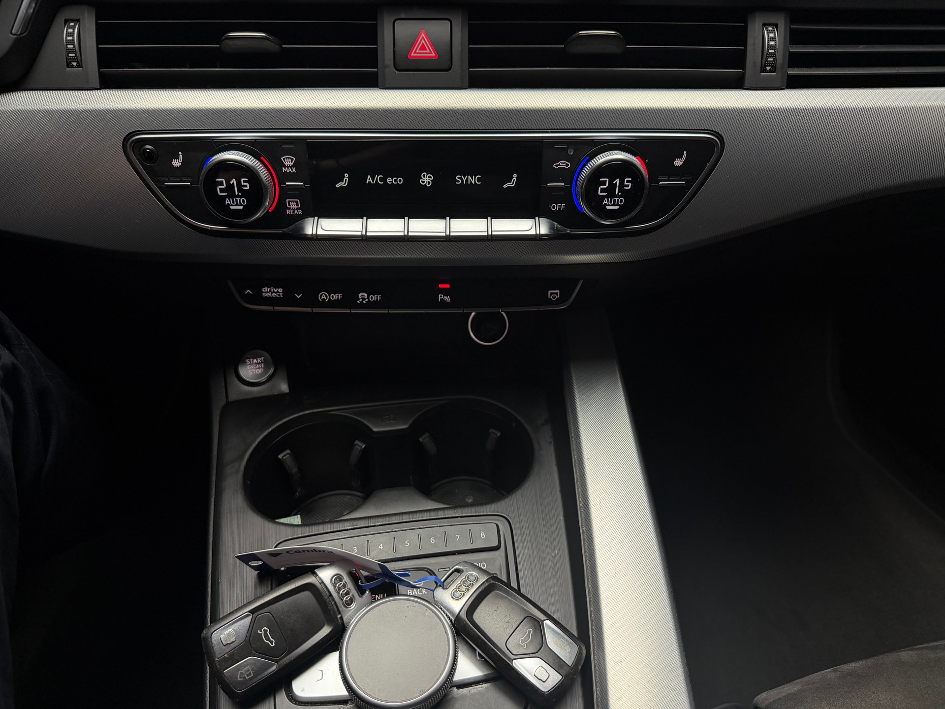 AUDI A4 Avant 2.0 TFSI Sport S-tronic • Virtual Cockpit-image-13