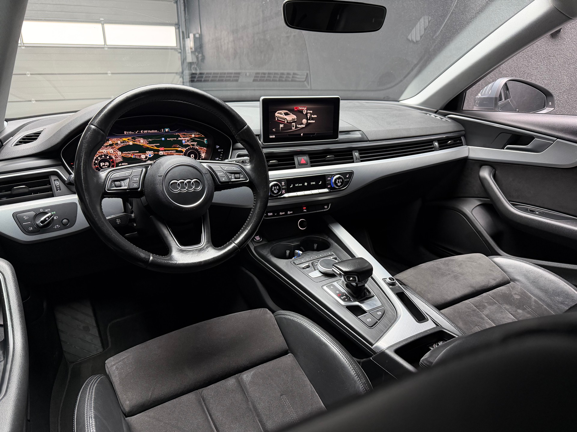 AUDI A4 Avant 2.0 TFSI Sport S-tronic • Virtual Cockpit-image-5