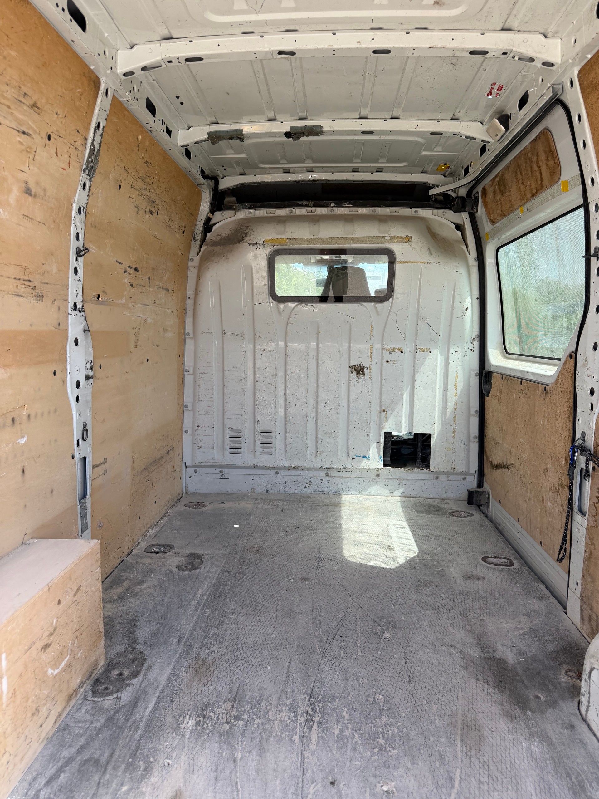 RENAULT Master T35 2.3dCi L3H2 klima-image-8
