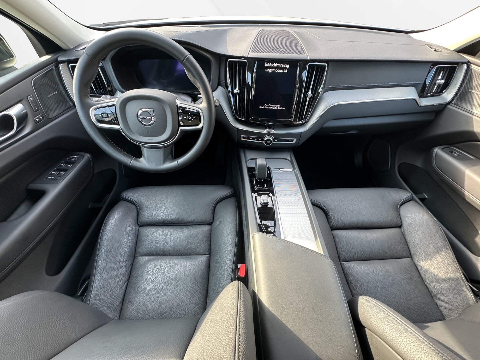 VOLVO XC60 2.0 T6 TE Ultra Dark eAWD-image-10