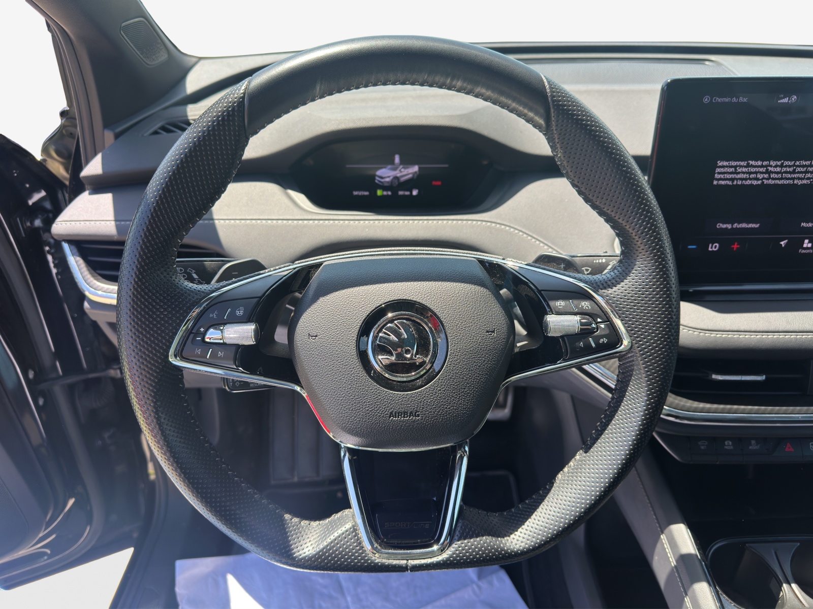 SKODA Enyaq iV 80x SportLine-image-11