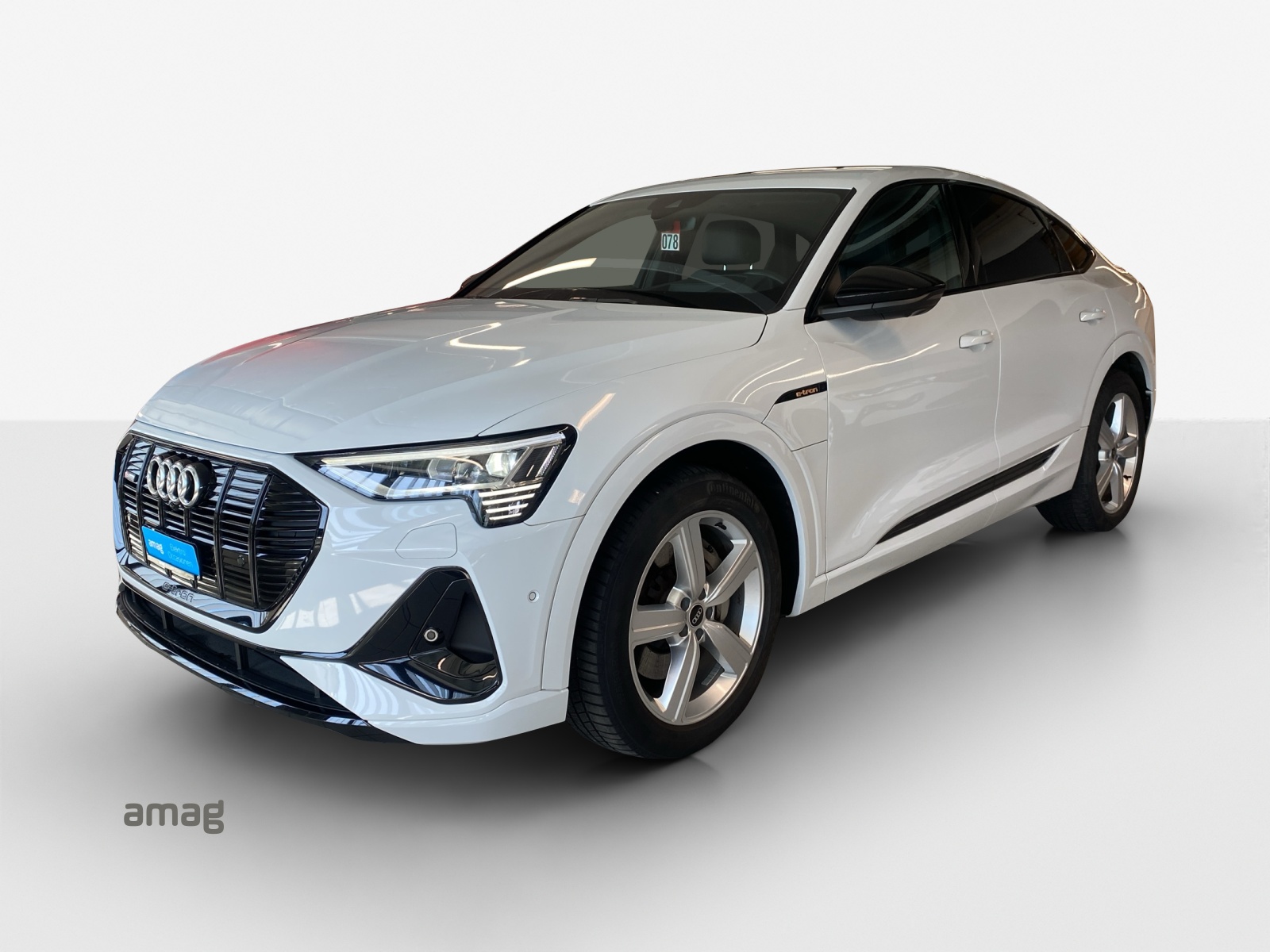 AUDI e-tron 55 Sportback S Line quattro-image-0