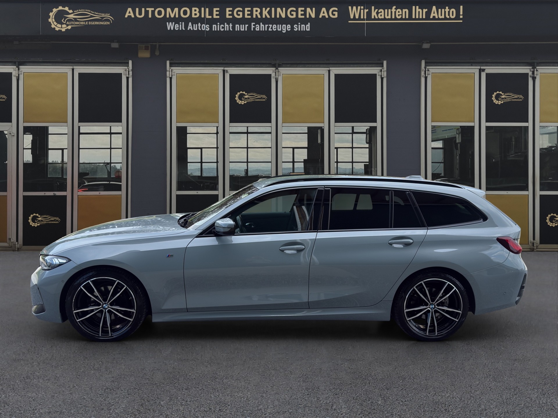 BMW 320d xDrive 48V Touring Steptronic M Sport-image-7