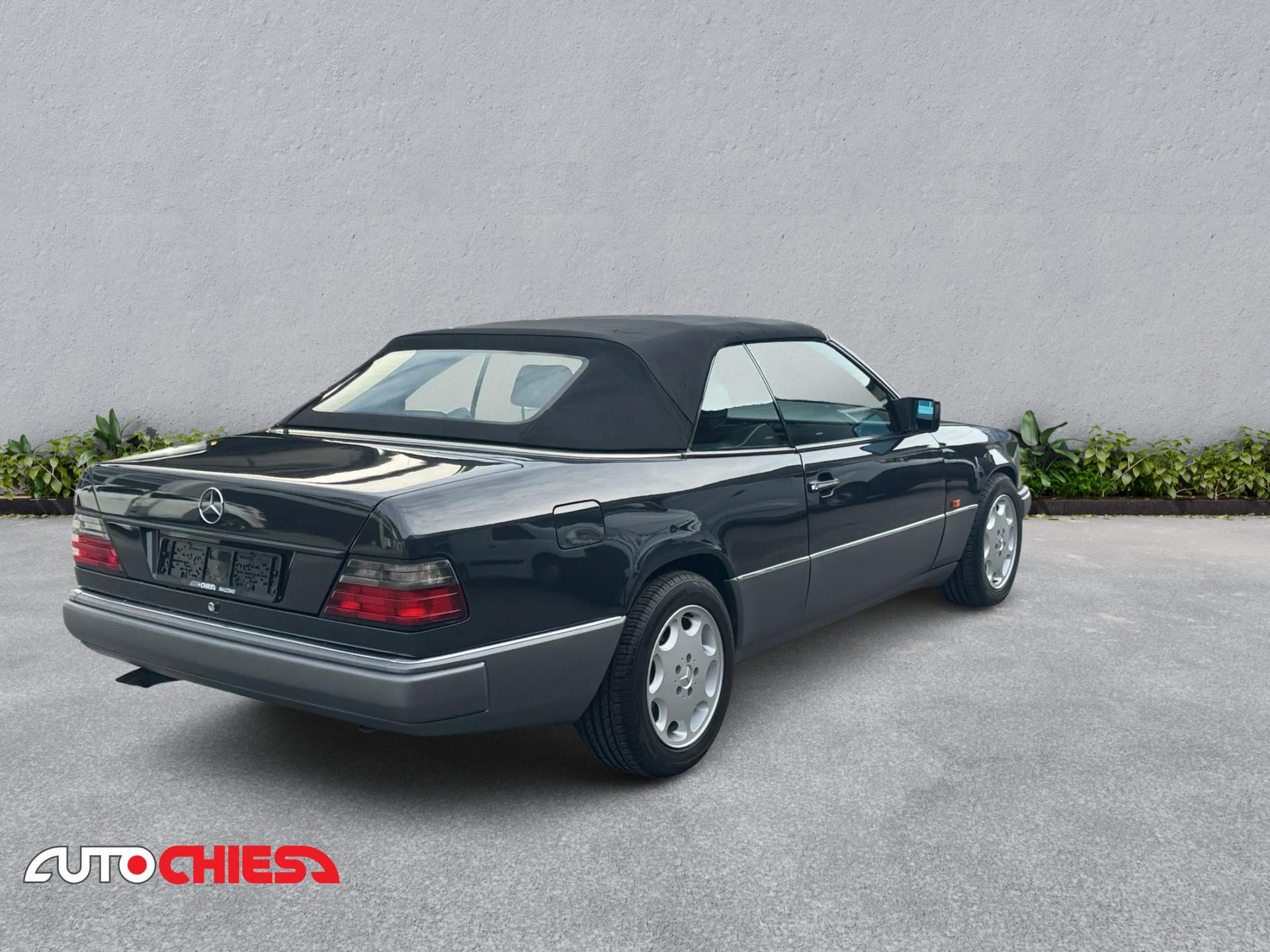 MERCEDES-BENZ A124 Cabriolet 300 CE-24-image-6