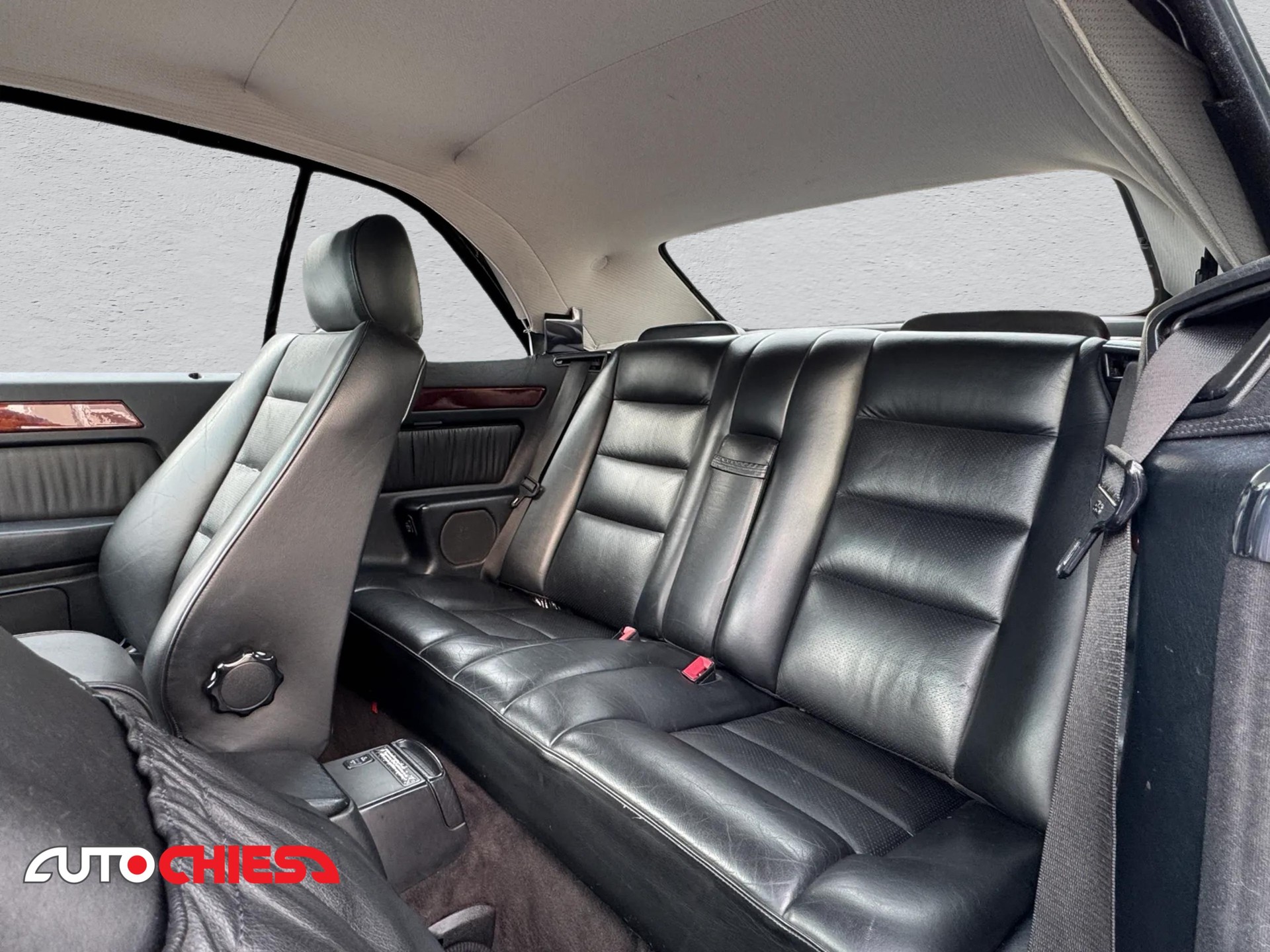 MERCEDES-BENZ A124 Cabriolet 300 CE-24-image-13
