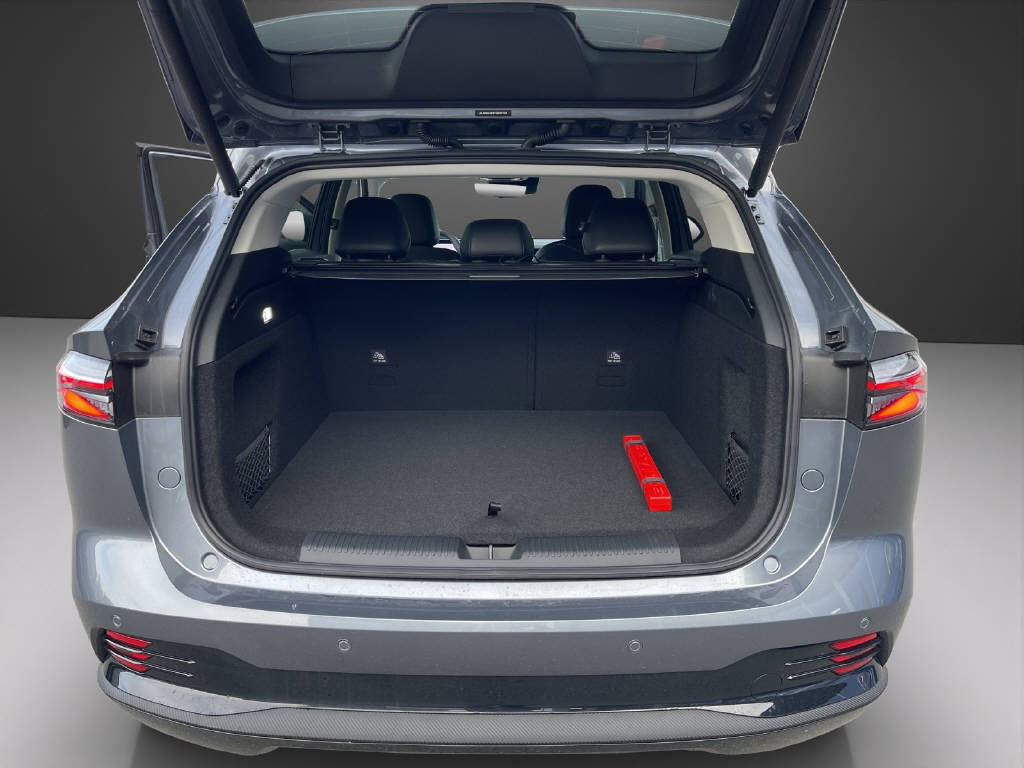 MG HS 1.5 Hybrid Luxury-image-9