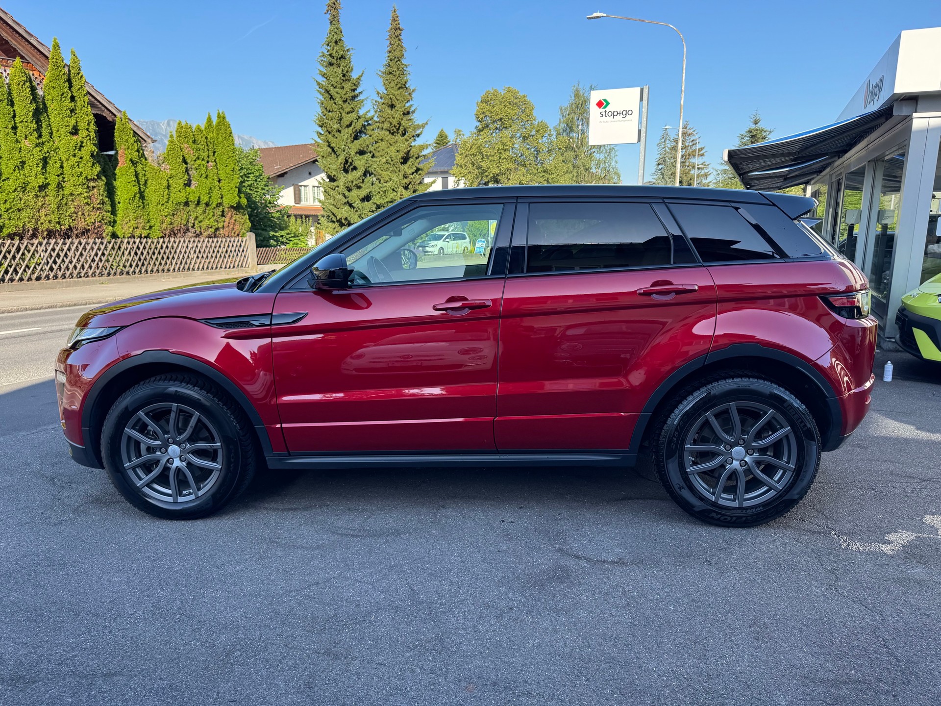 LAND ROVER Range Rover Evoque 2.0 Si4 SE Dynamic AT9-image-9