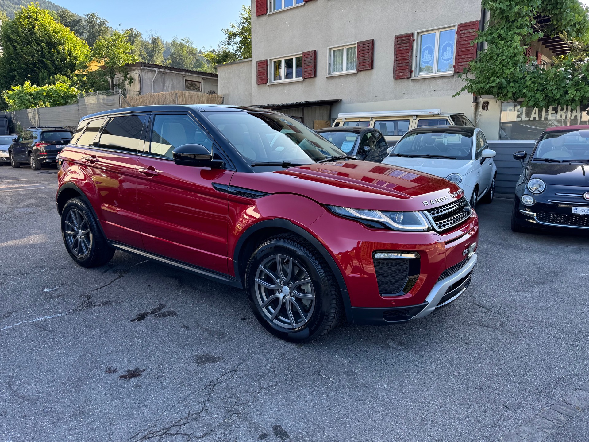 LAND ROVER Range Rover Evoque 2.0 Si4 SE Dynamic AT9-image-4