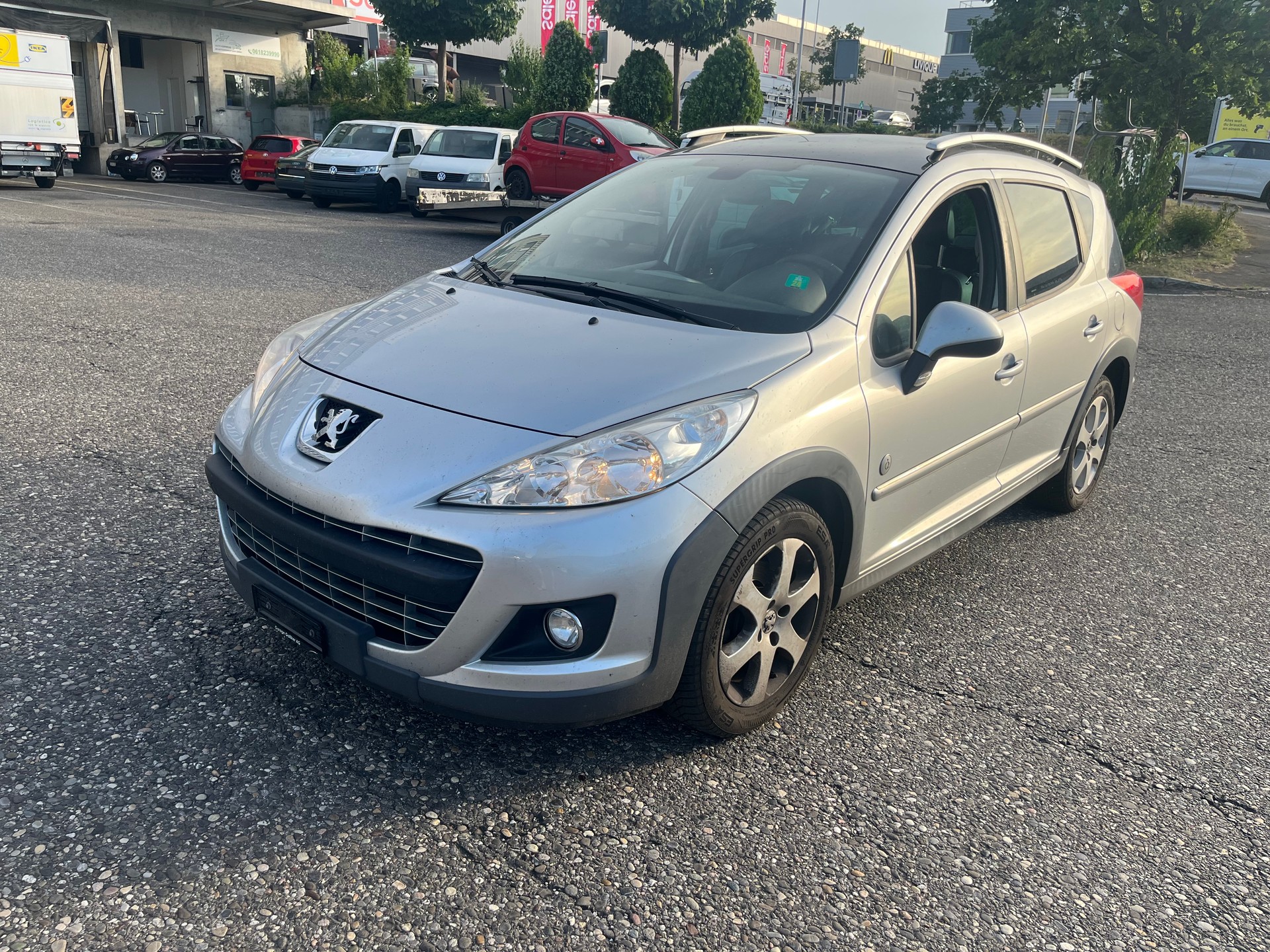 PEUGEOT 207-image-0
