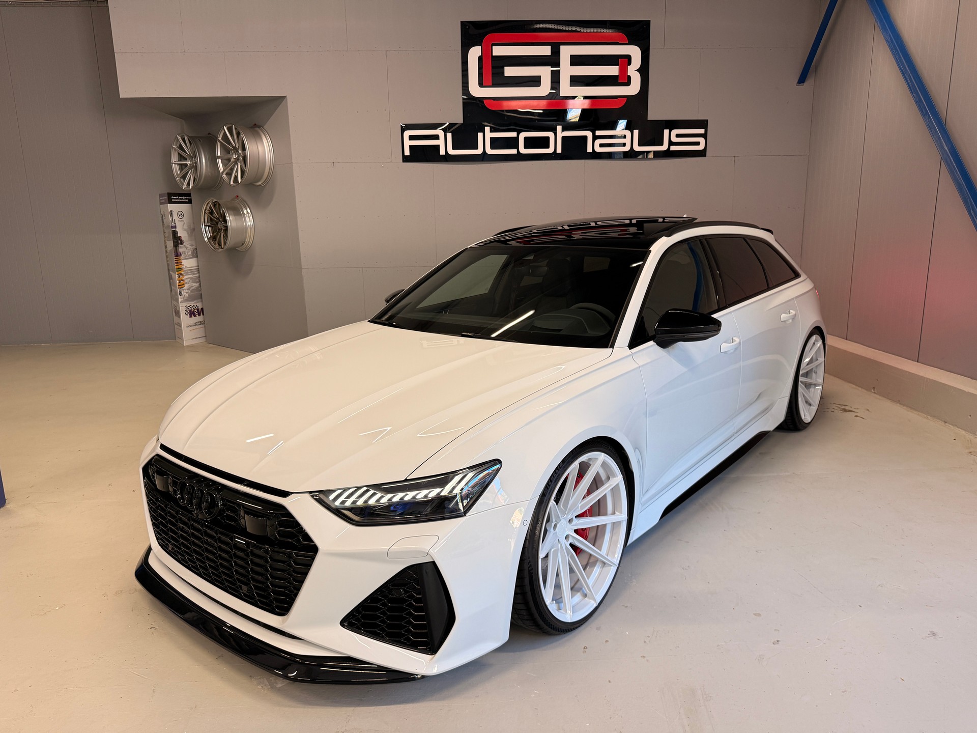 AUDI RS6 Avant 4.0 TFSI V8 quattro