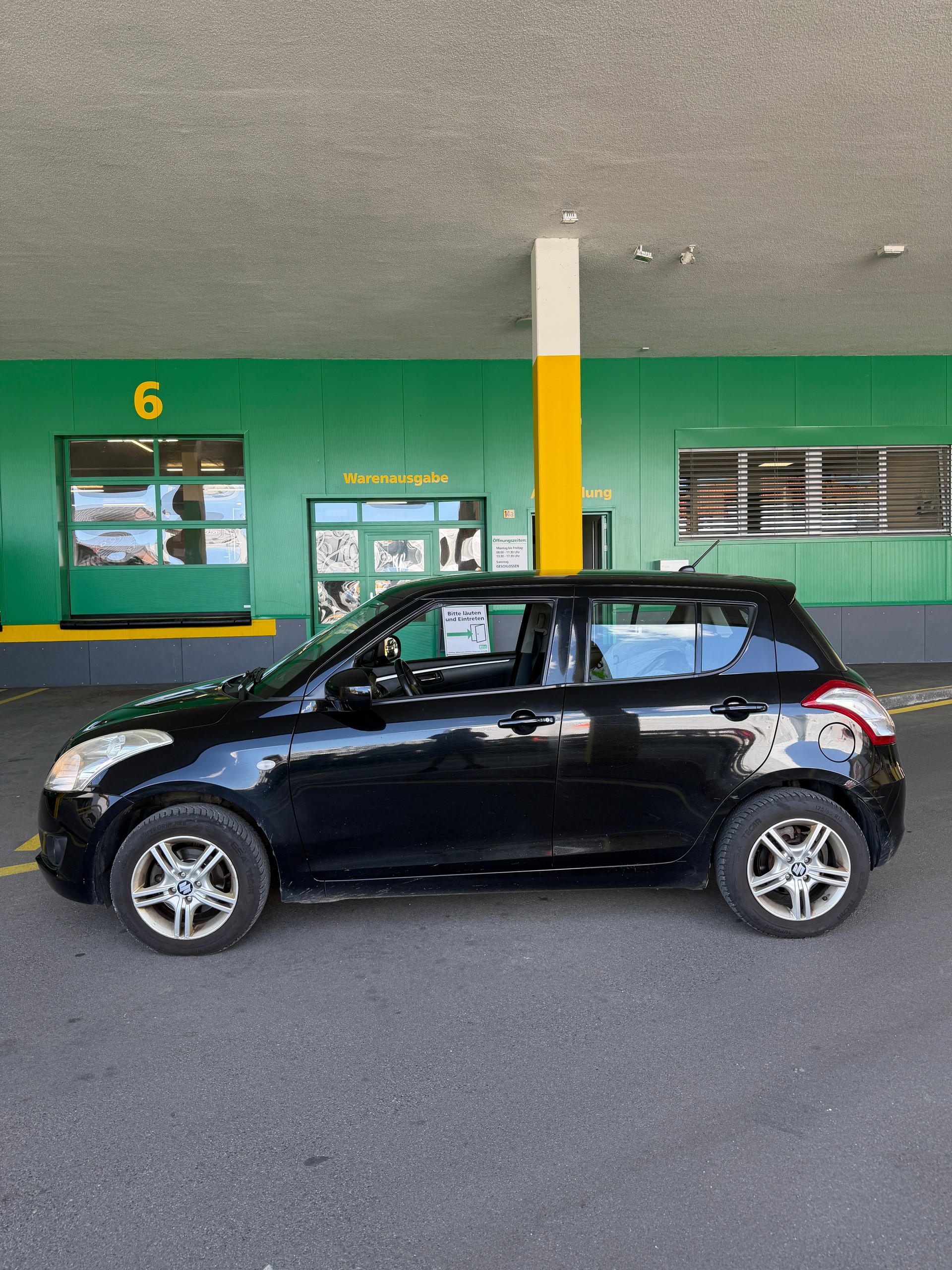 SUZUKI Swift 1.2i 16V GL 4x4-image-3