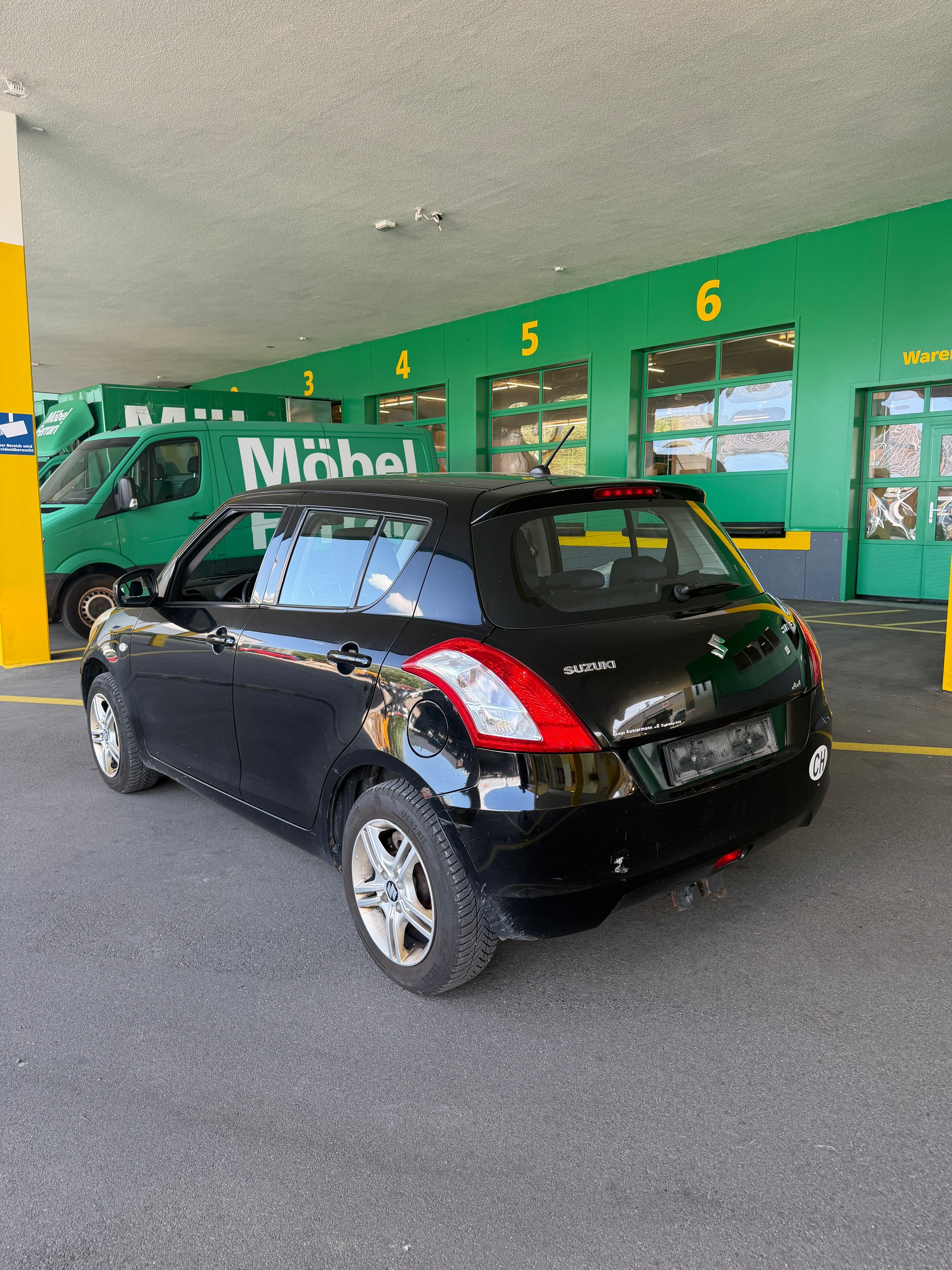 SUZUKI Swift 1.2i 16V GL 4x4-image-4