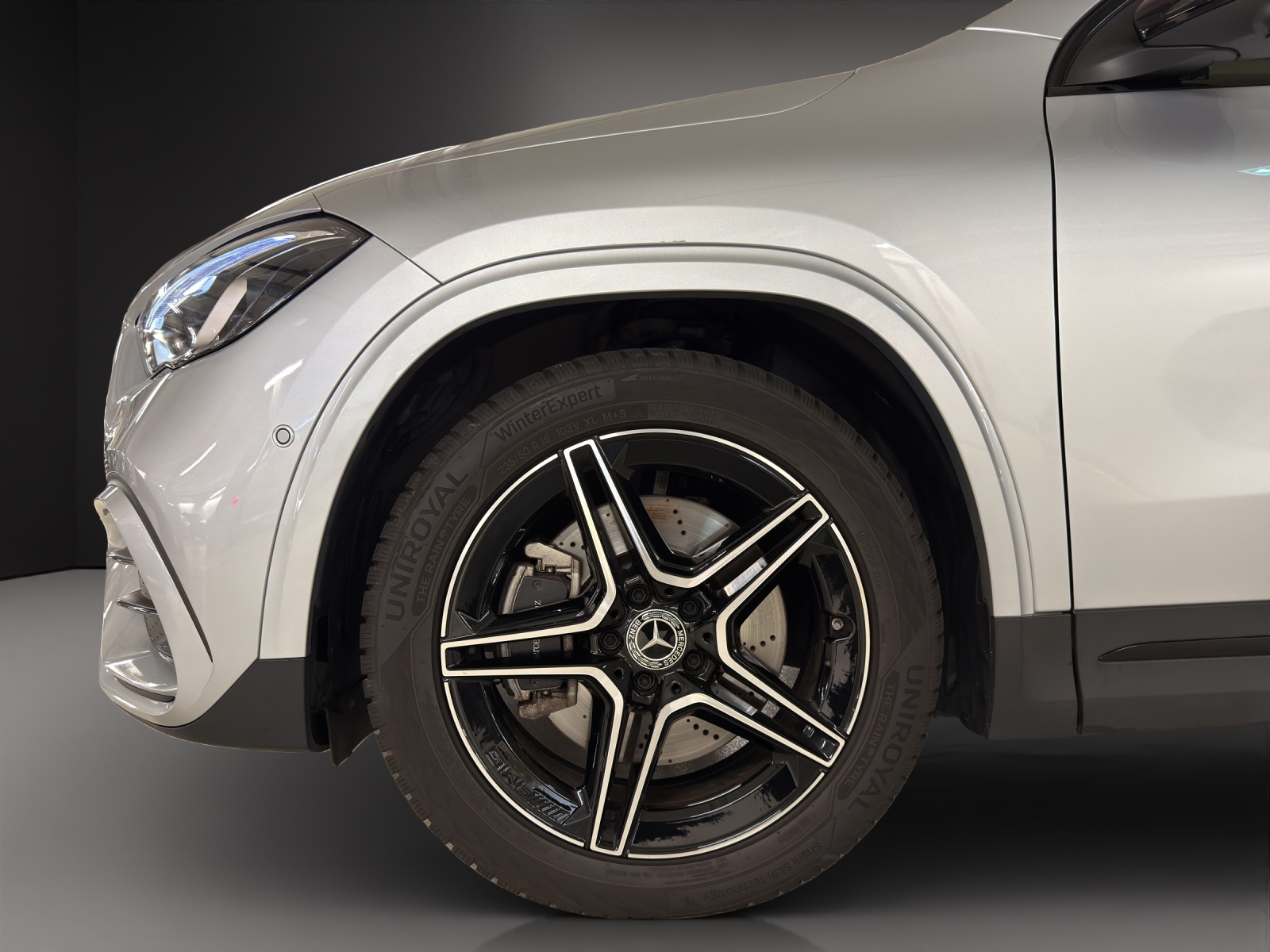 MERCEDES-BENZ GLA 220d 4Matic 8G-DCTSwiss Star-image-8