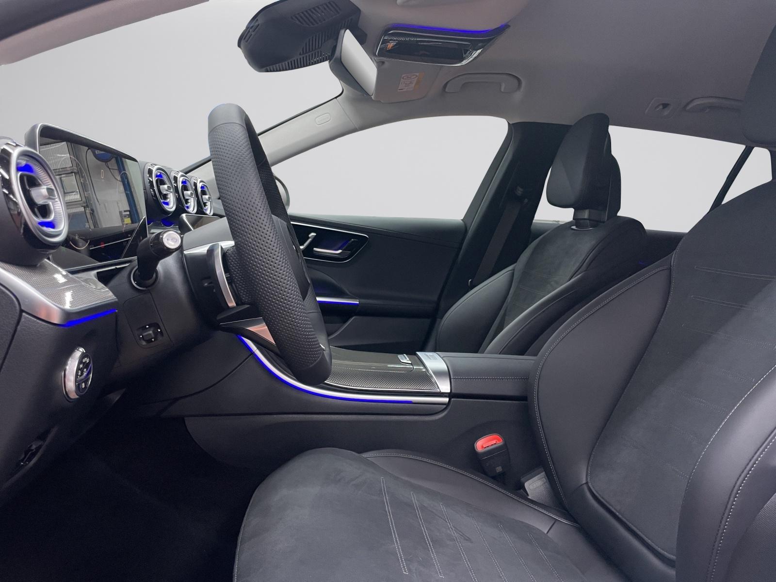 MERCEDES-BENZ C 220 d 4MATIC Swiss Star AMG Line-image-4