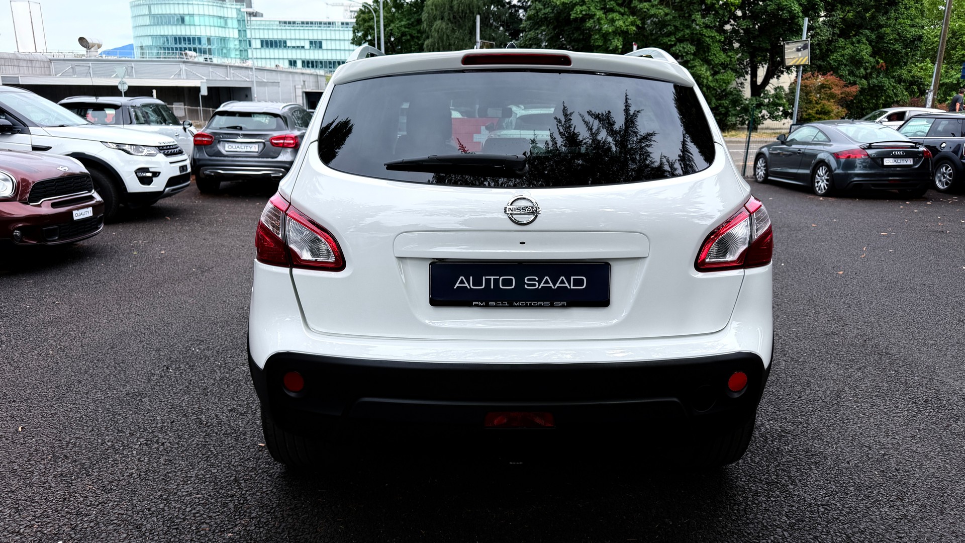 NISSAN Qashqai 2.0 dCi 4WD tekna Automatic-image-3