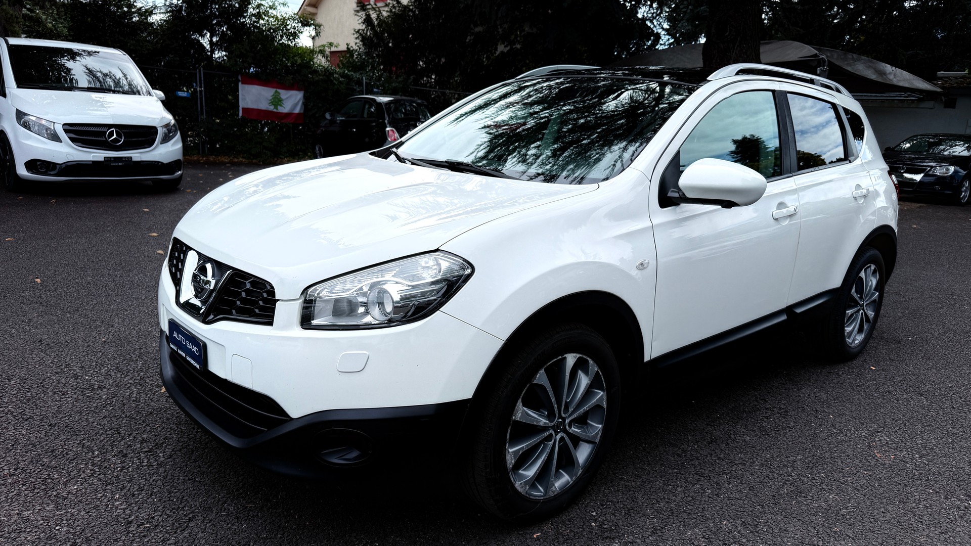 NISSAN Qashqai 2.0 dCi 4WD tekna Automatic-image-2
