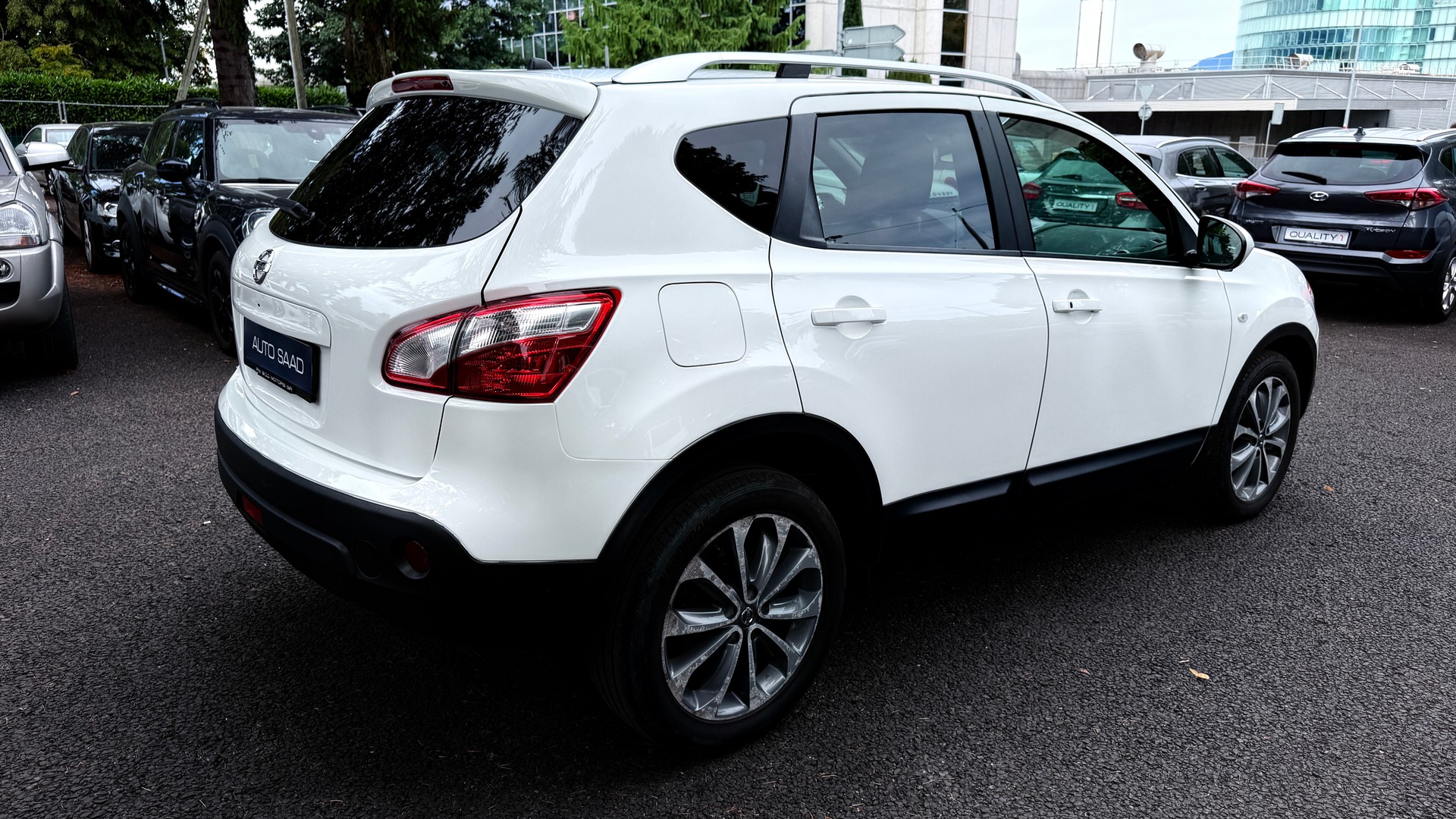 NISSAN Qashqai 2.0 dCi 4WD tekna Automatic-image-5