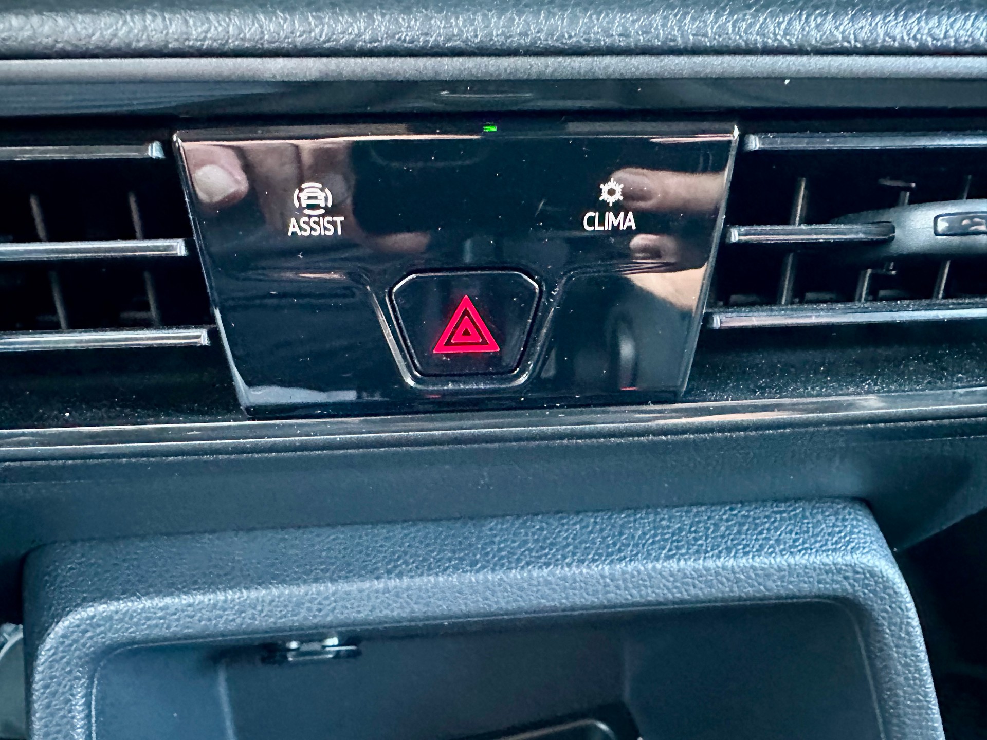 VW Caddy Cargo 1.5 TSI Entry-image-22