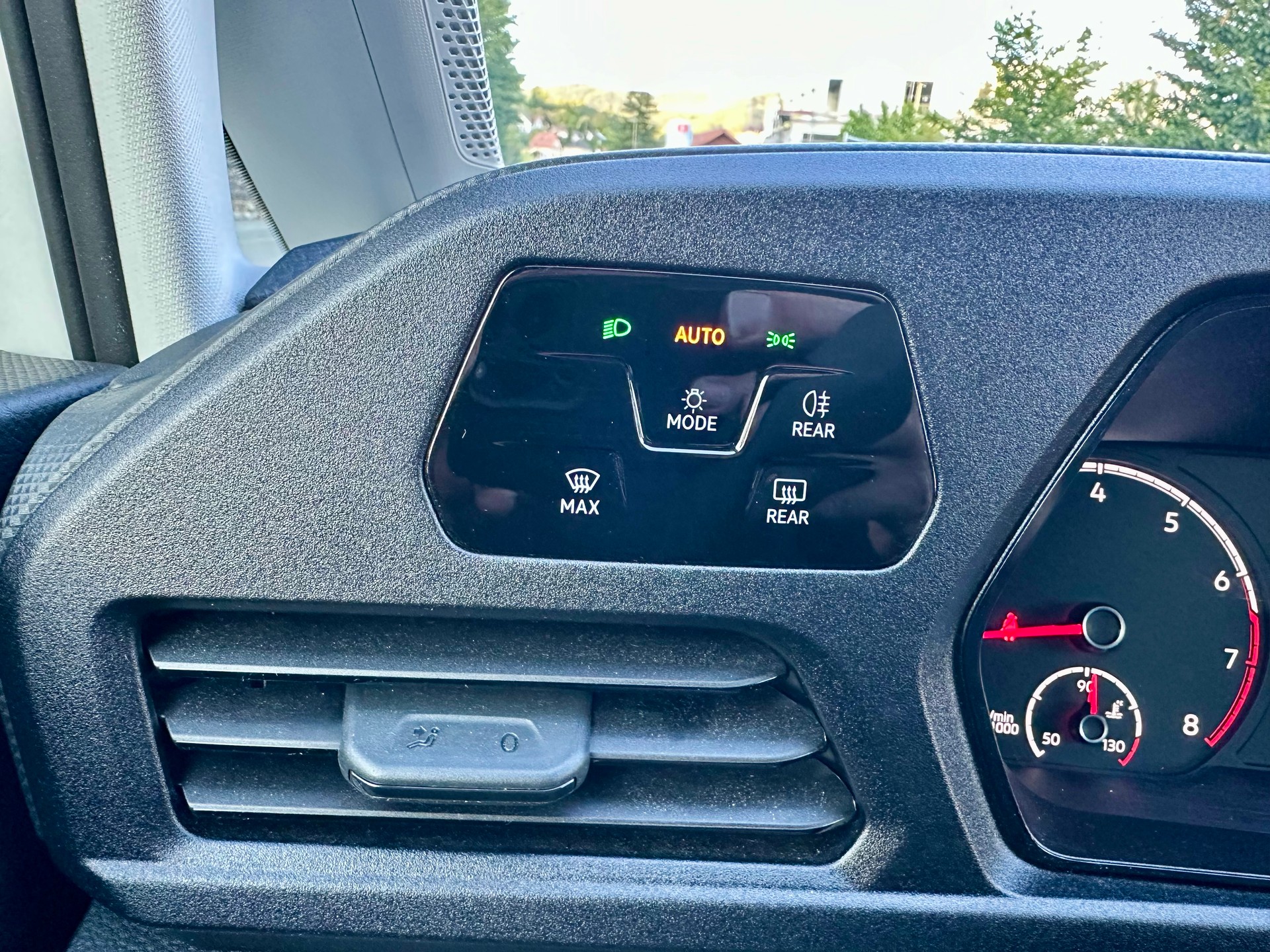 VW Caddy Cargo 1.5 TSI Entry-image-20