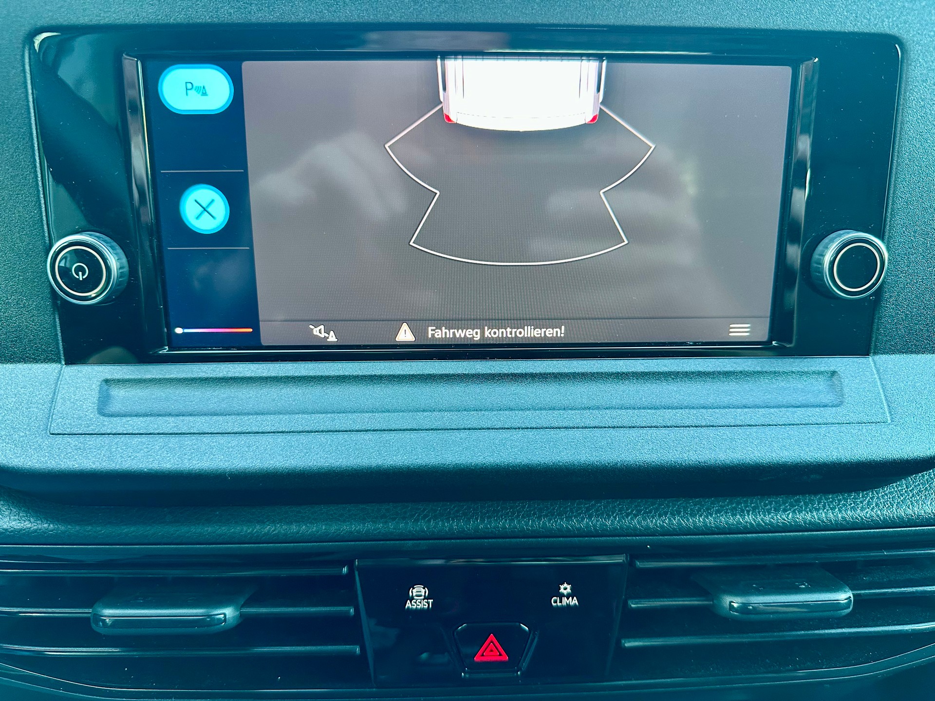VW Caddy Cargo 1.5 TSI Entry-image-18