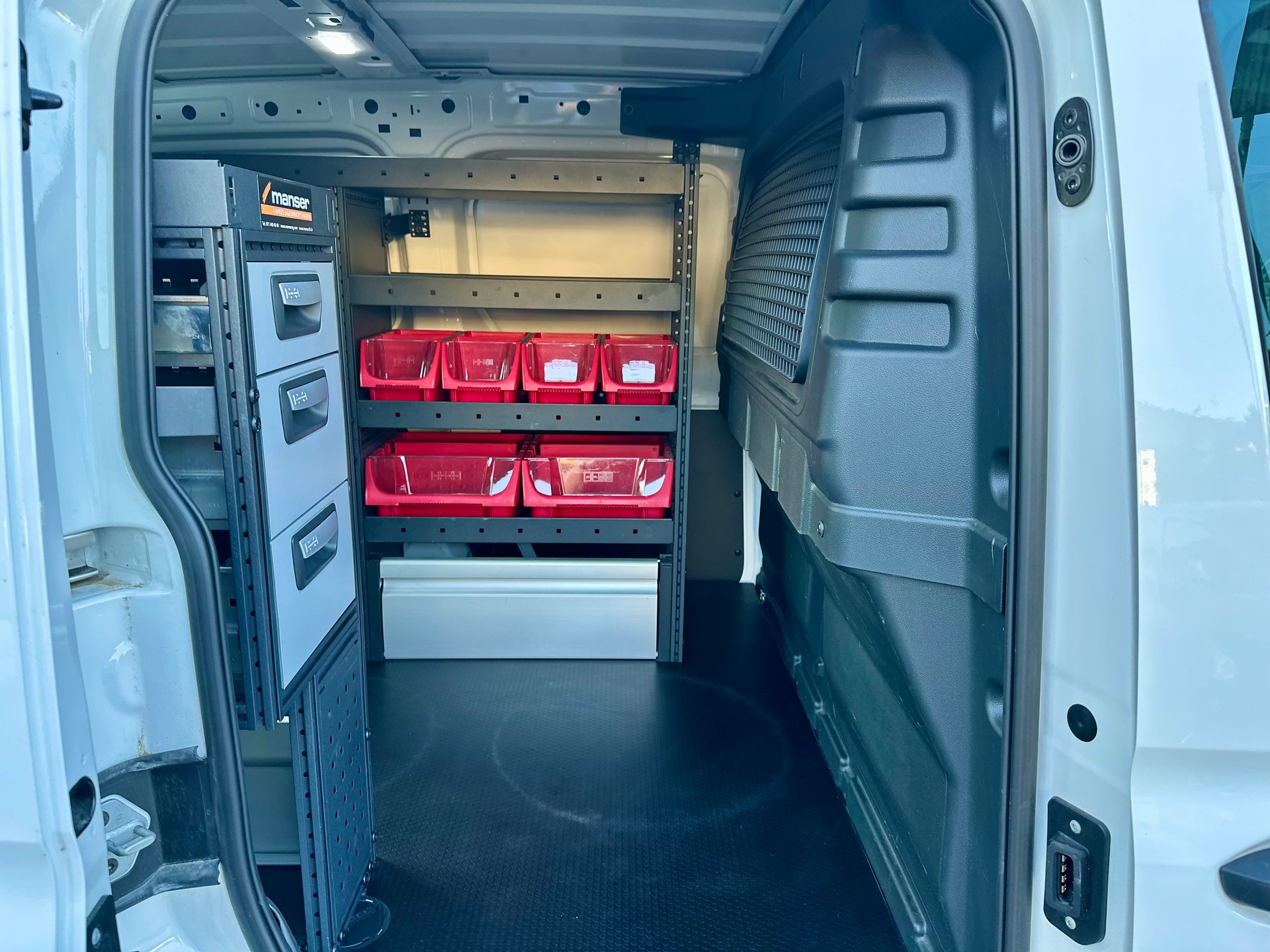 VW Caddy Cargo 1.5 TSI Entry-image-10