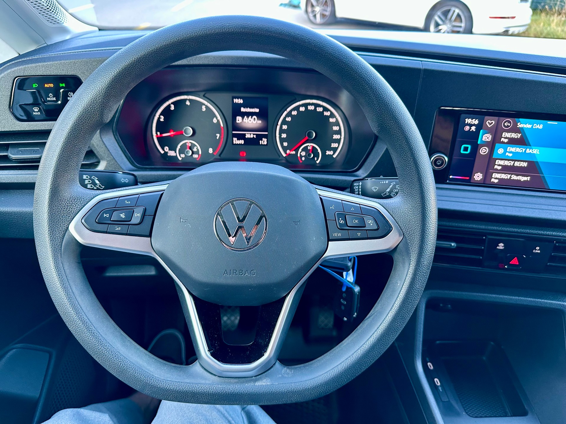 VW Caddy Cargo 1.5 TSI Entry-image-16