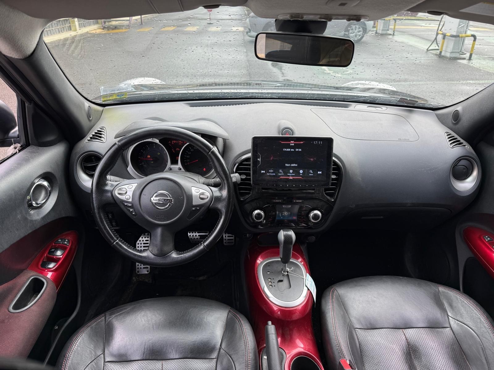 NISSAN Juke 1.6 DIG-T tekna 4x4 Xtronic M-CVT-image-8