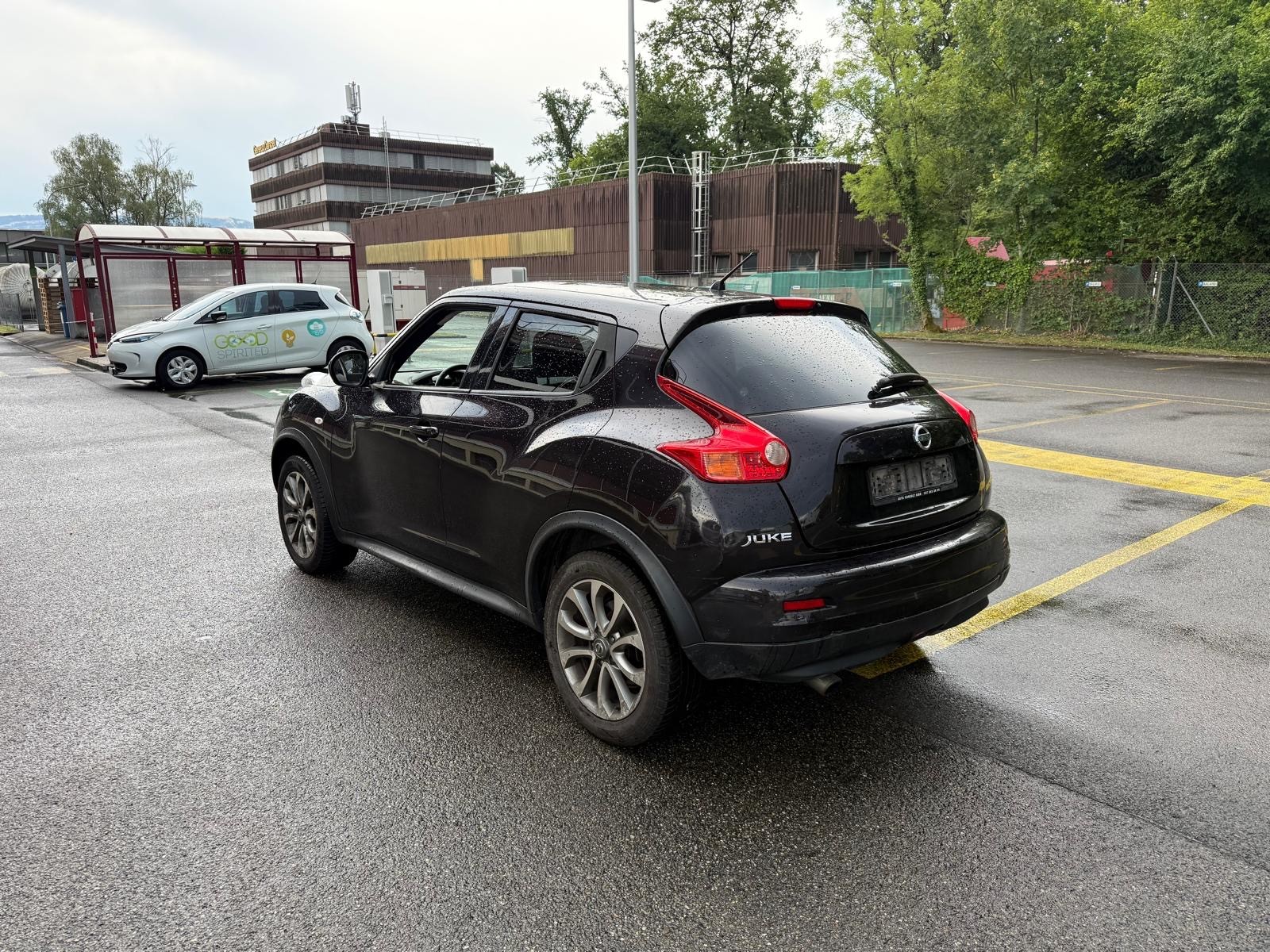NISSAN Juke 1.6 DIG-T tekna 4x4 Xtronic M-CVT-image-3