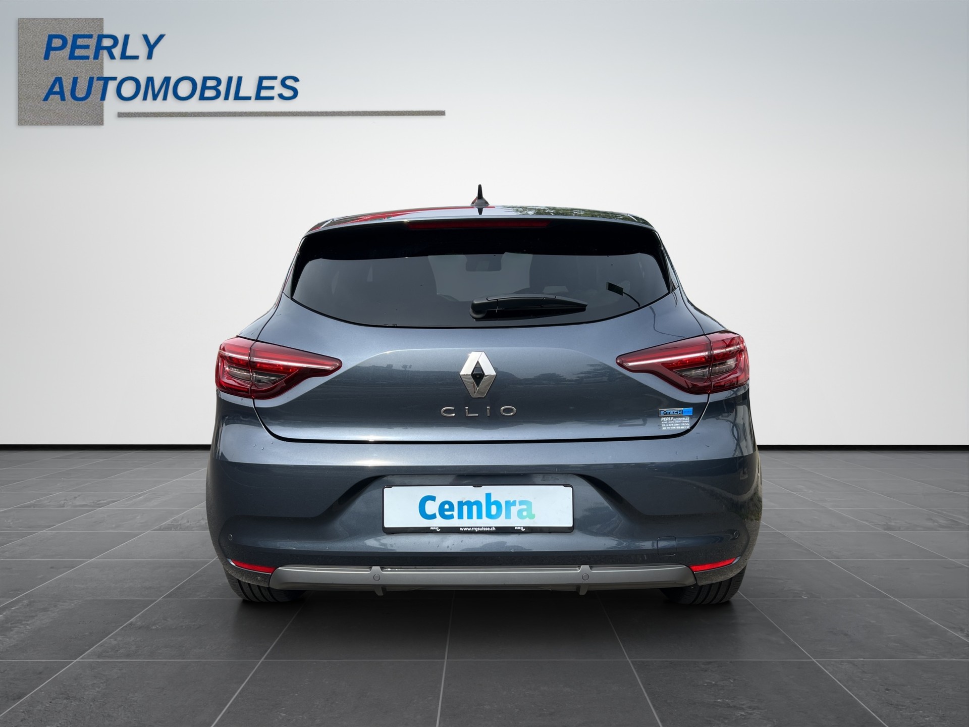 RENAULT Clio 1.6 E-Tech R.S. Line-image-4