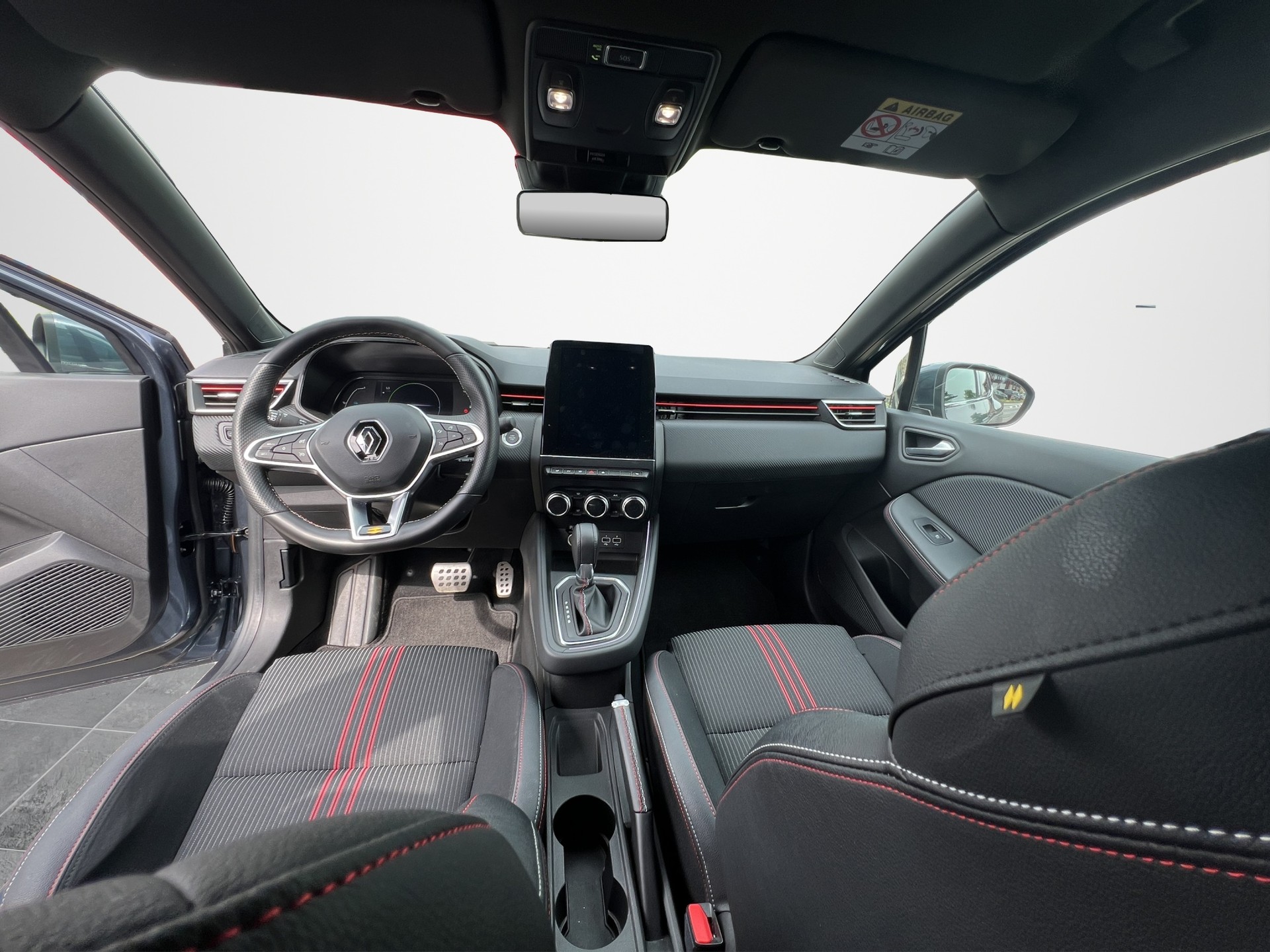 RENAULT Clio 1.6 E-Tech R.S. Line-image-12