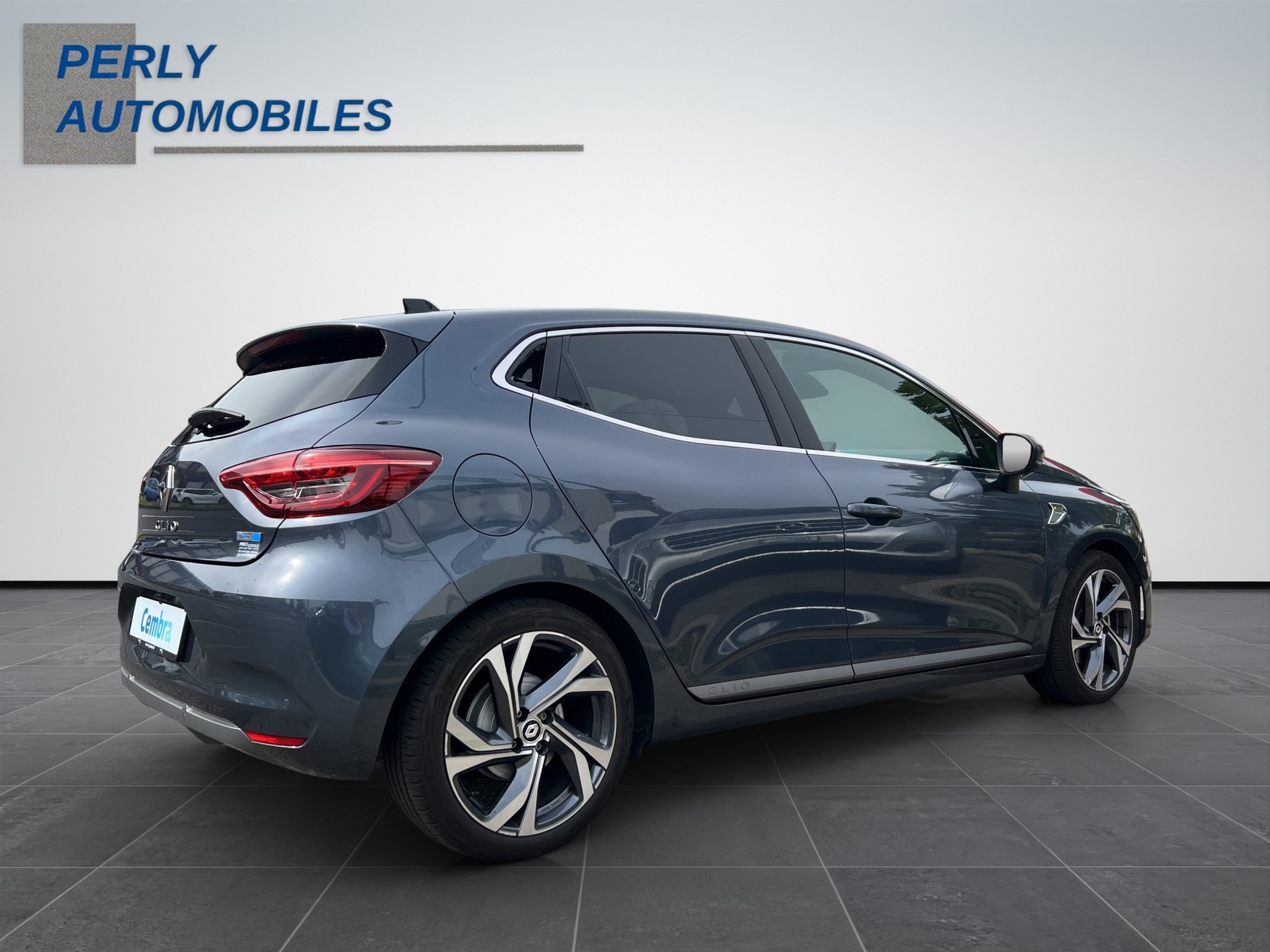 RENAULT Clio 1.6 E-Tech R.S. Line-image-5