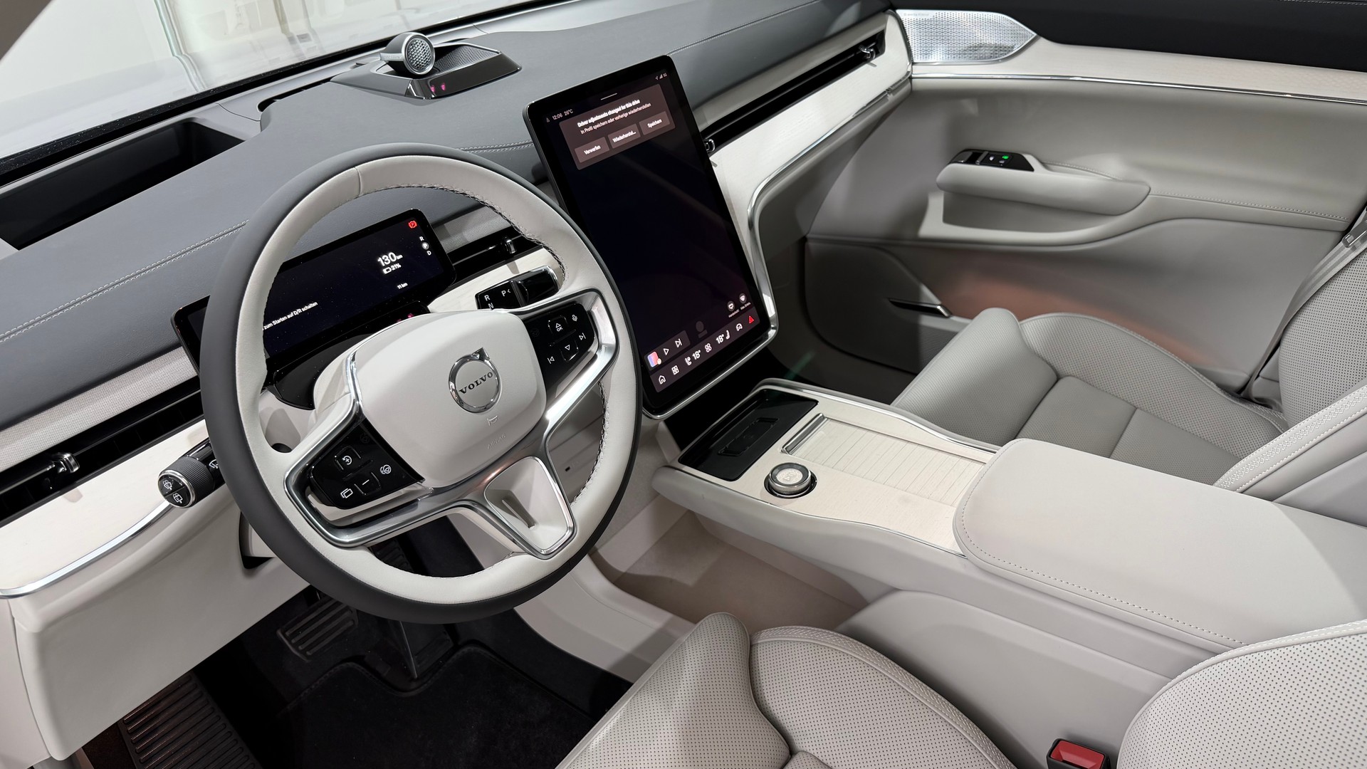 VOLVO EX 90 Twin Ultra AWD-image-3