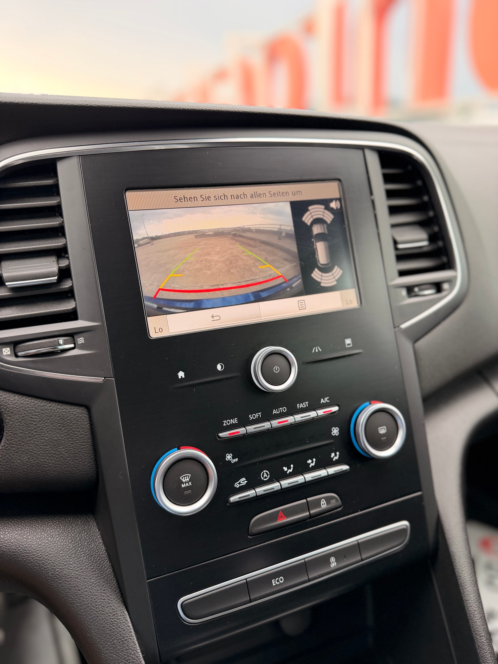 RENAULT Mégane 1.2 16V Turbo GT Line EDC-image-14