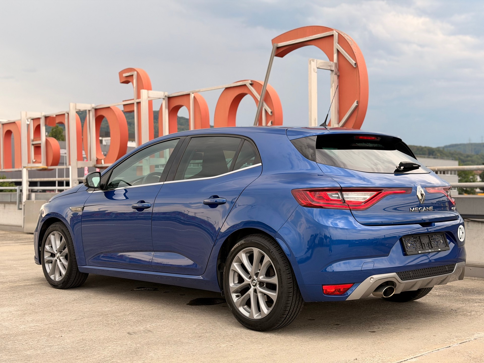 RENAULT Mégane 1.2 16V Turbo GT Line EDC-image-6