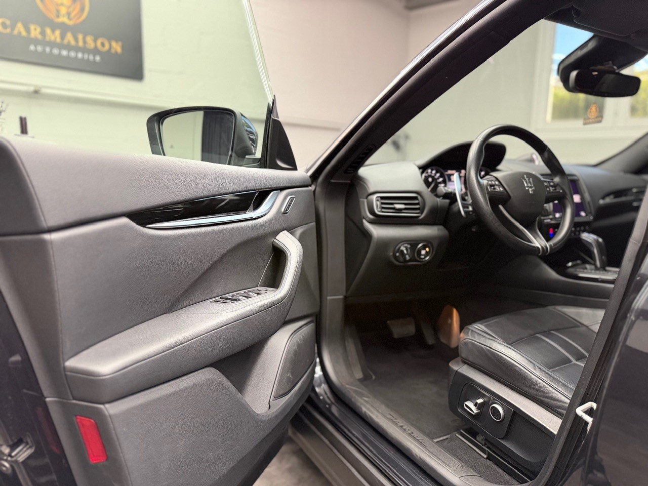 MASERATI Levante 2.0 MHEV GT Hybrid Automatica | 360° Kamera | ACC Tempomat | Schiebedach | AHK 2'700KG-image-10