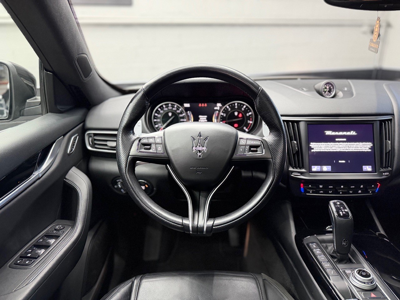 MASERATI Levante 2.0 MHEV GT Hybrid Automatica | 360° Kamera | ACC Tempomat | Schiebedach | AHK 2'700KG-image-16