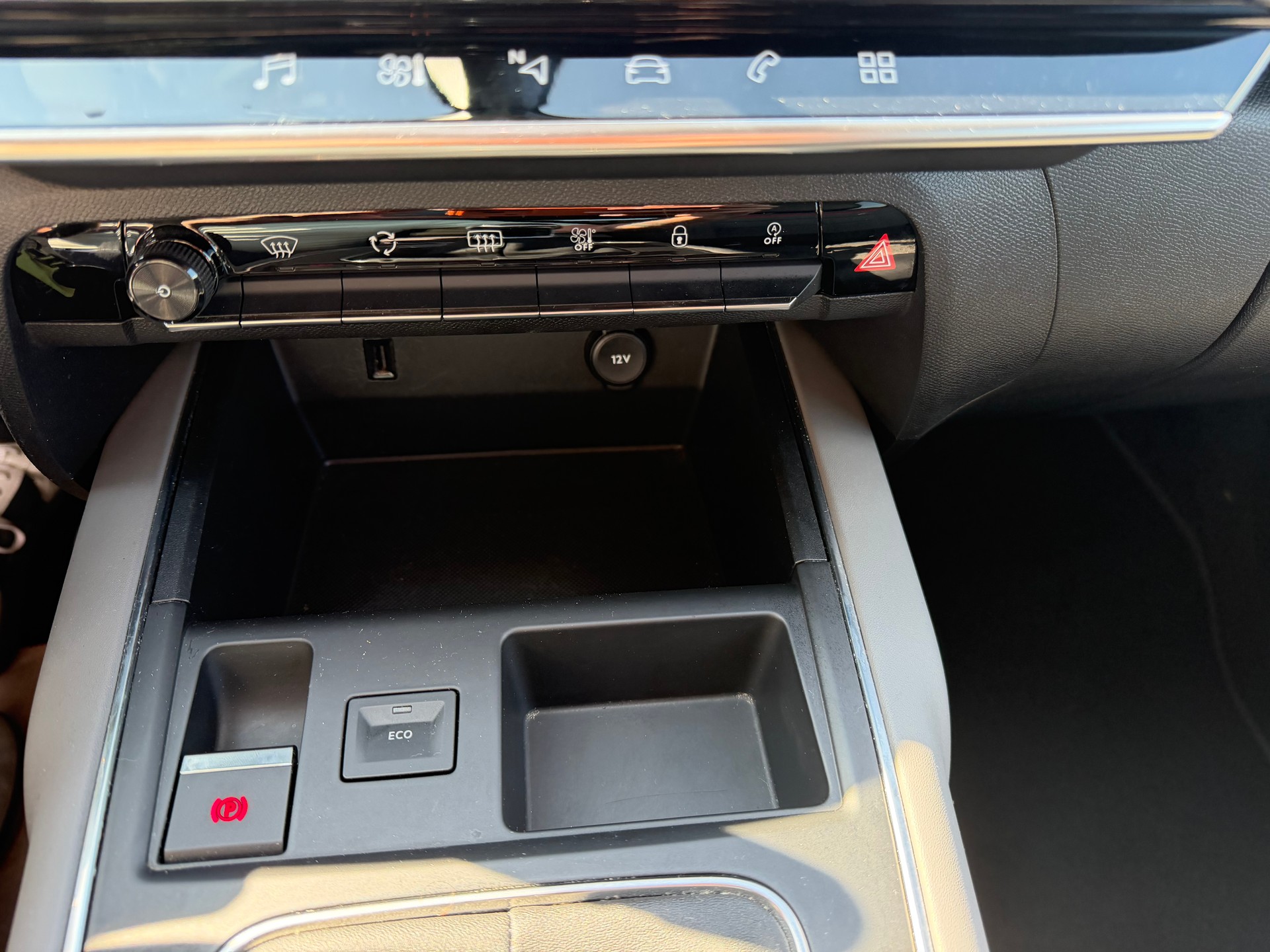 CITROEN C5 Aircross 1.2i PureTech Feel-image-11