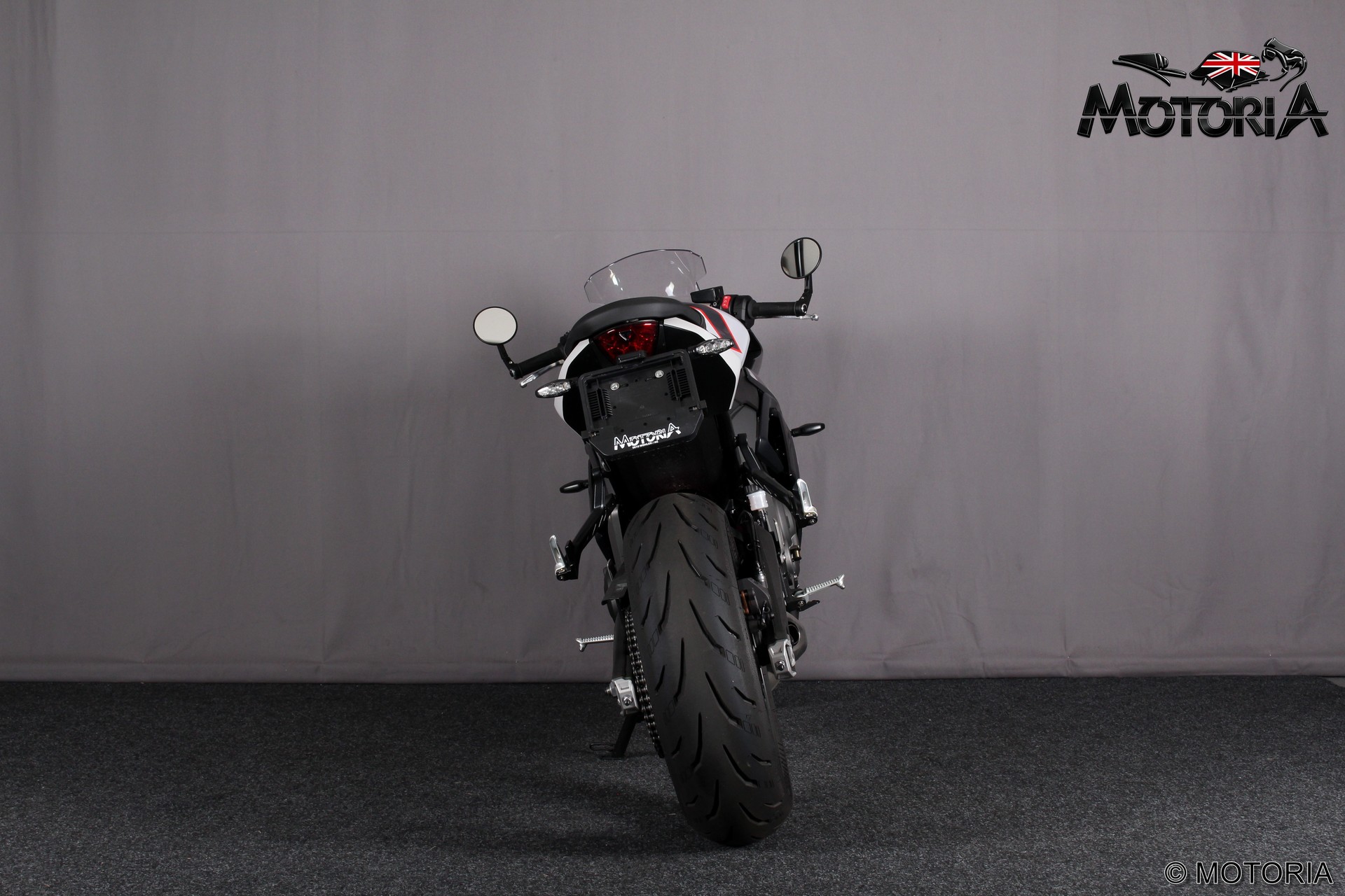 TRIUMPH Daytona 660 Sport-showroom-element-3