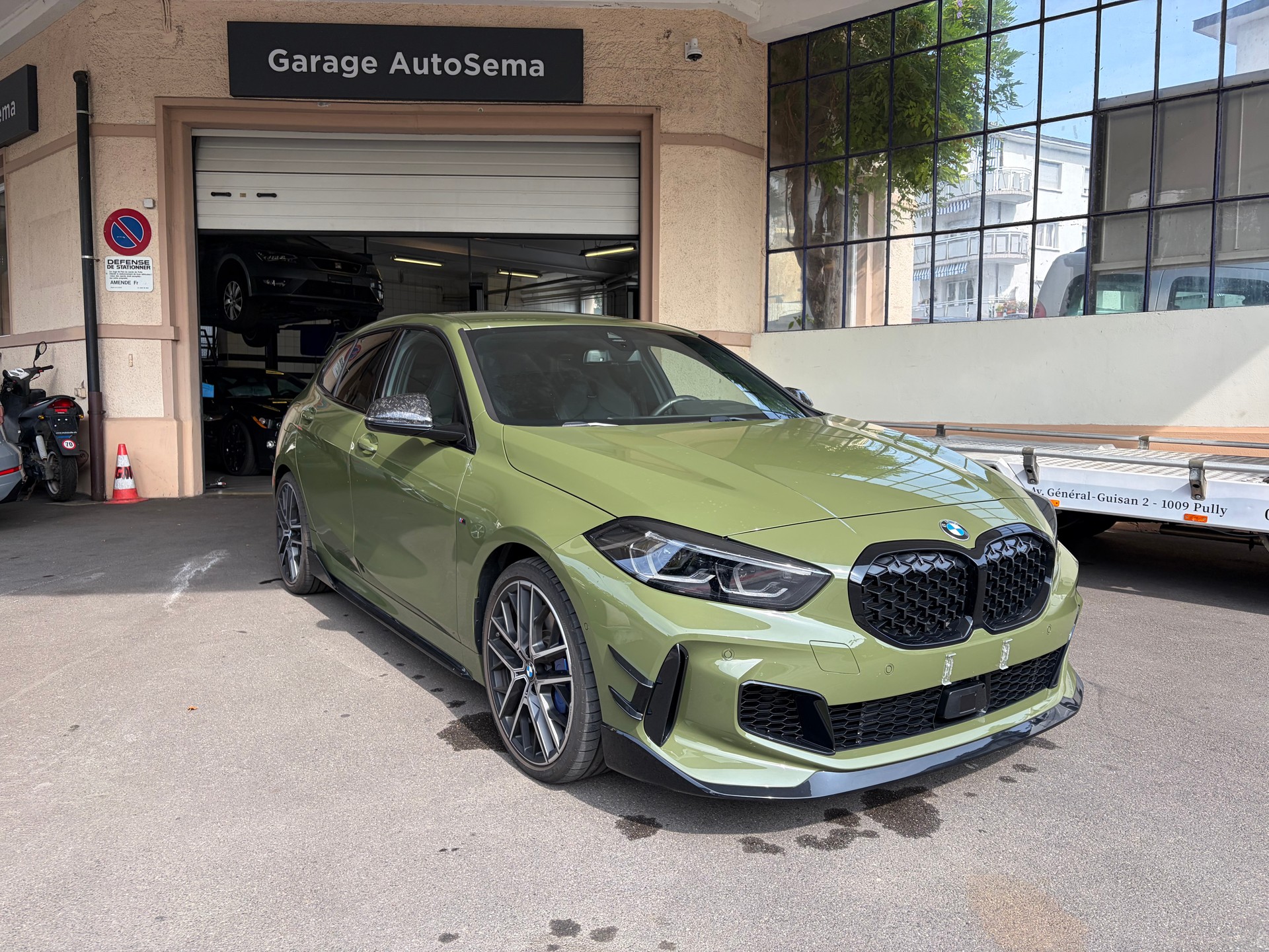 BMW M135i xDrive Swiss Performance Steptronic-image-0
