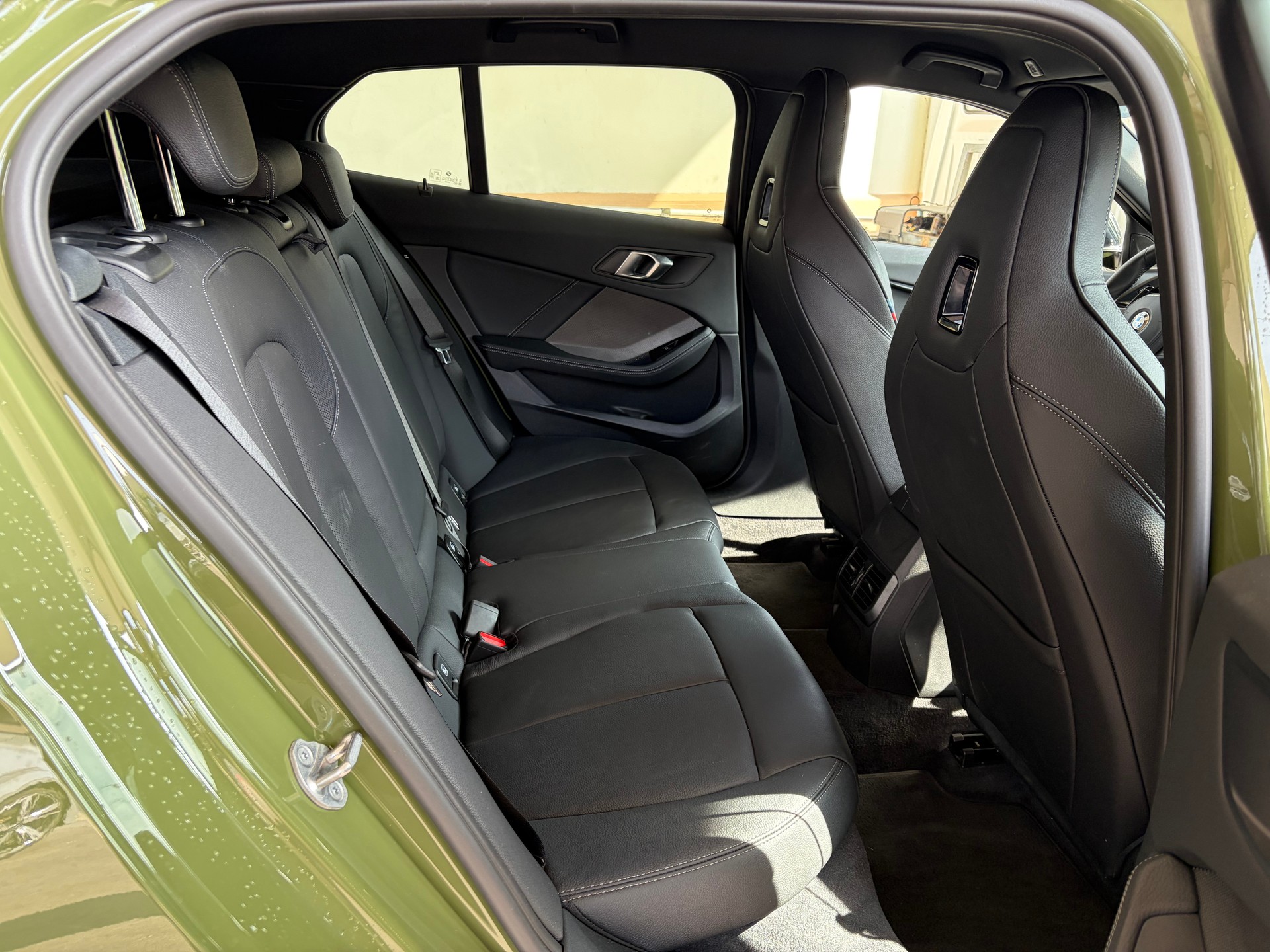 BMW M135i xDrive Swiss Performance Steptronic-image-12