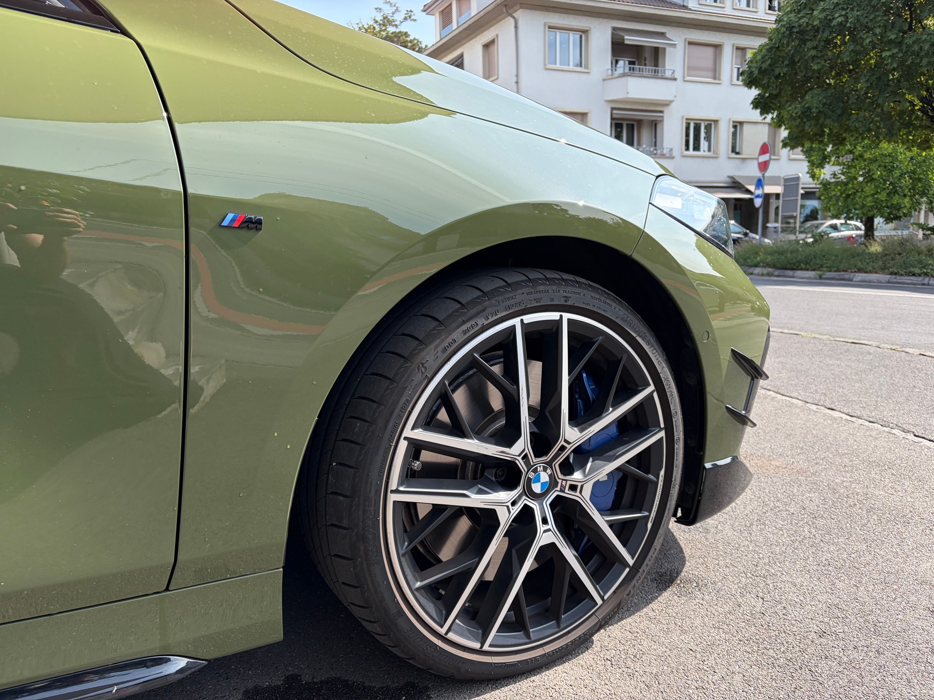 BMW M135i xDrive Swiss Performance Steptronic-image-5