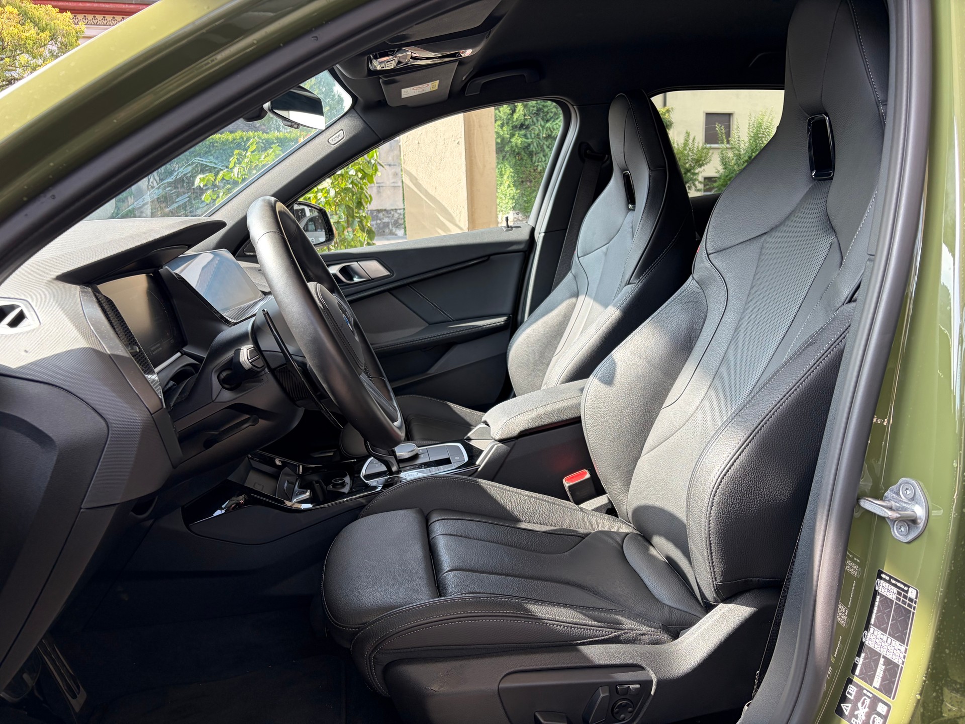 BMW M135i xDrive Swiss Performance Steptronic-image-7