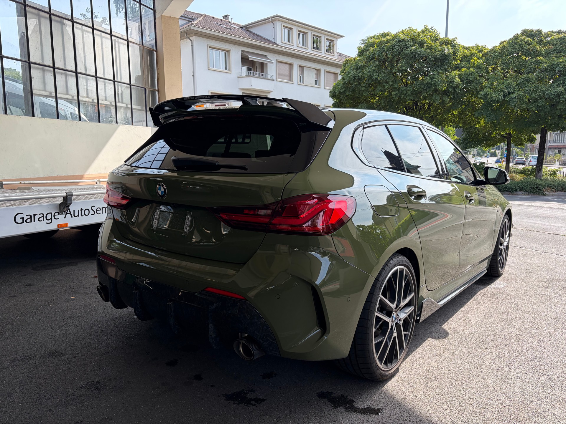 BMW M135i xDrive Swiss Performance Steptronic-image-3