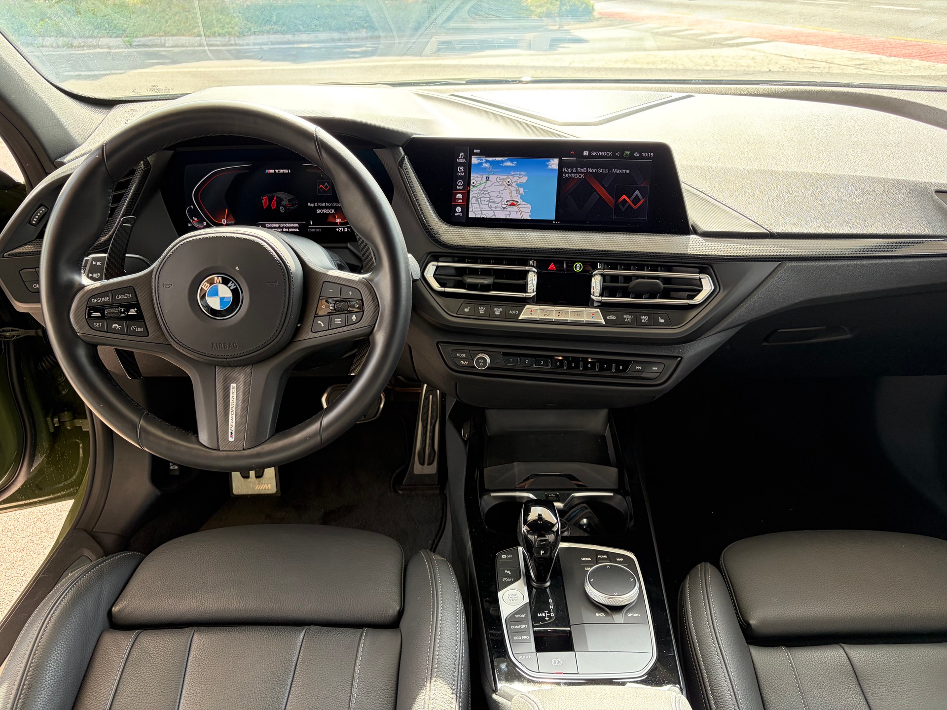 BMW M135i xDrive Swiss Performance Steptronic-image-9