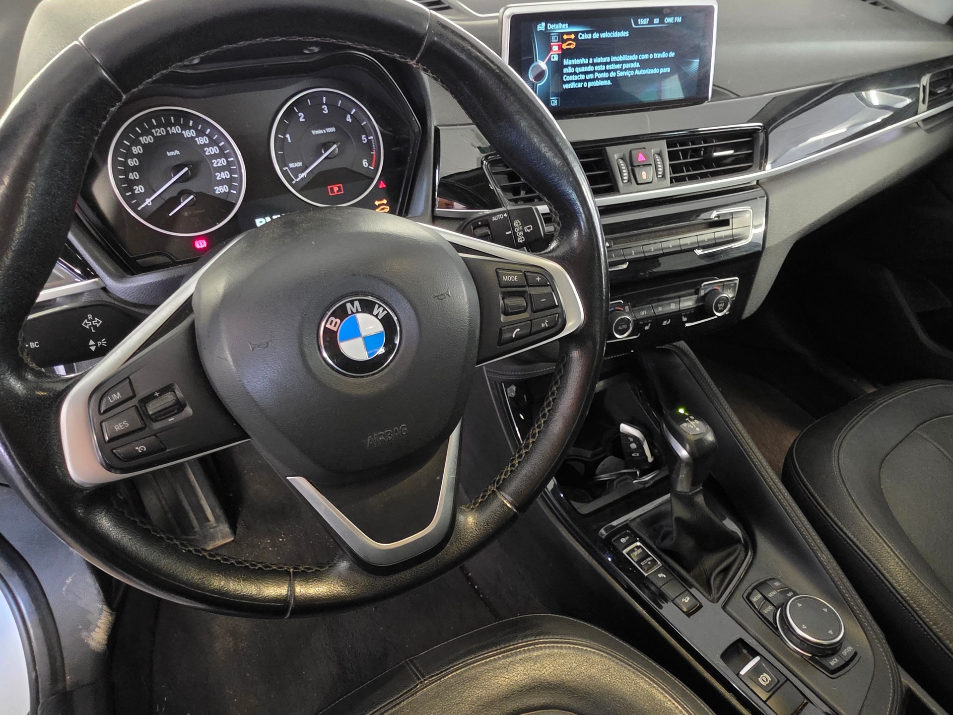 BMW X1 xDrive 20d Steptronic-image-14