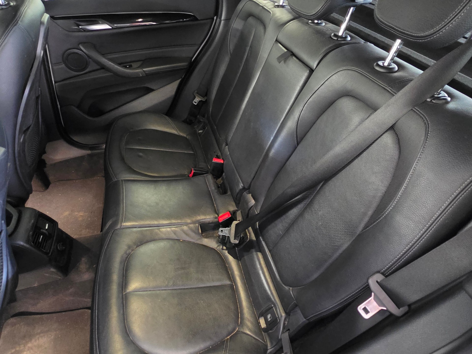 BMW X1 xDrive 20d Steptronic-image-10