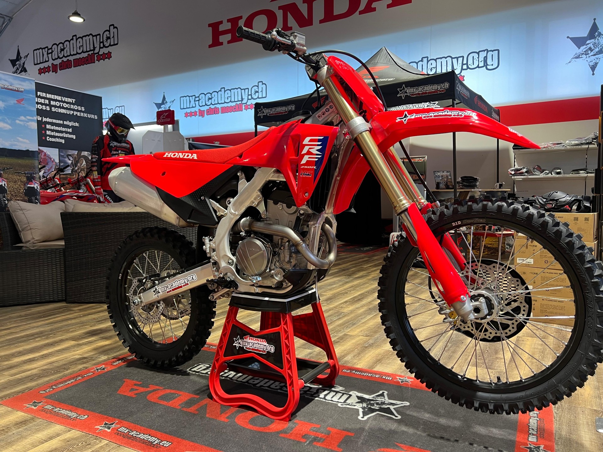 HONDA ** CRF250R ** Neufahrzeug 2026