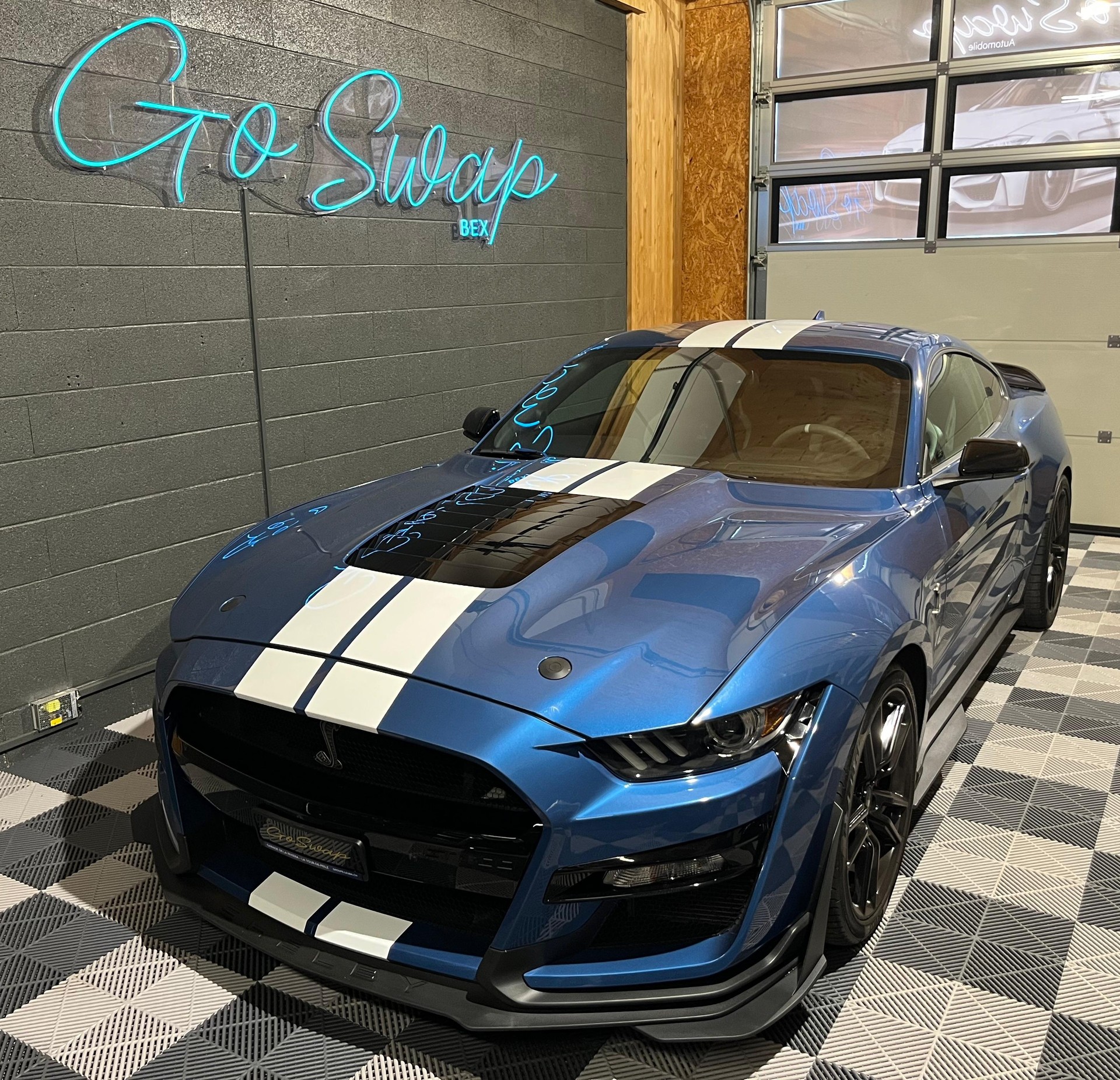FORD Mustang Coupé SHELBY GT 500 771CH-image-3