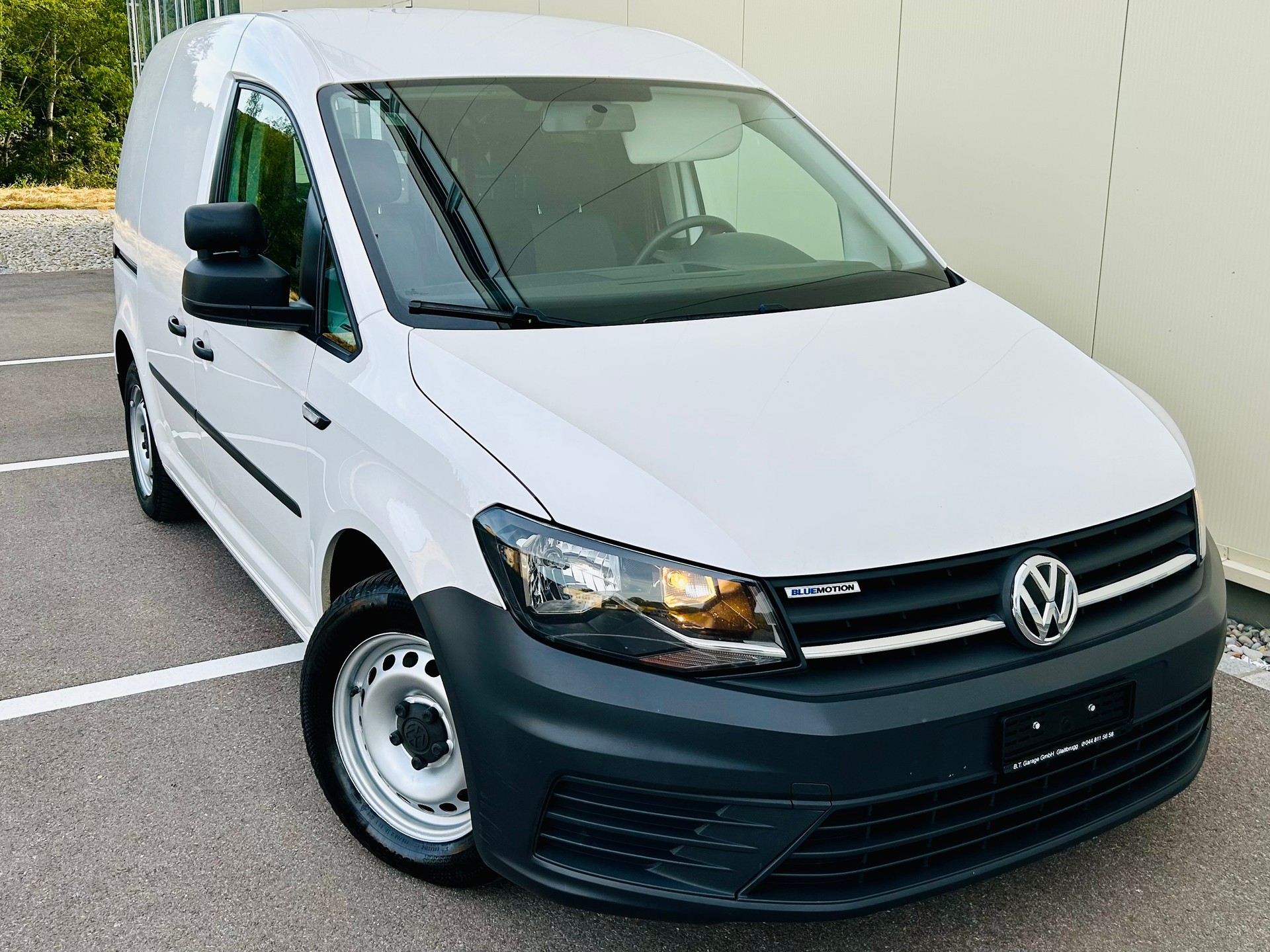 VW Caddy 2.0TDI BlueMotion-image-3
